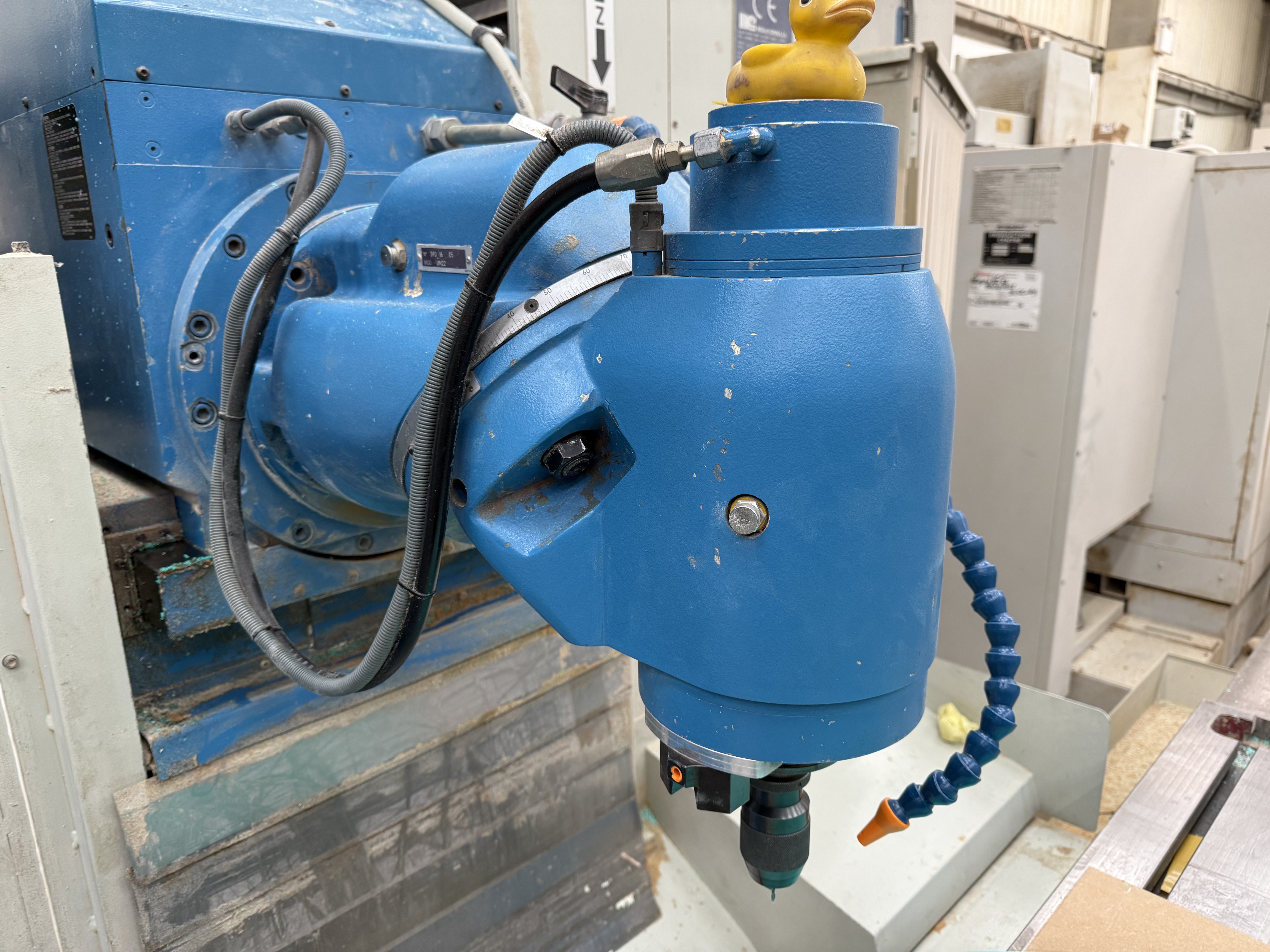Correa CF22/25 Plus CNC Bed Mill. (1999)