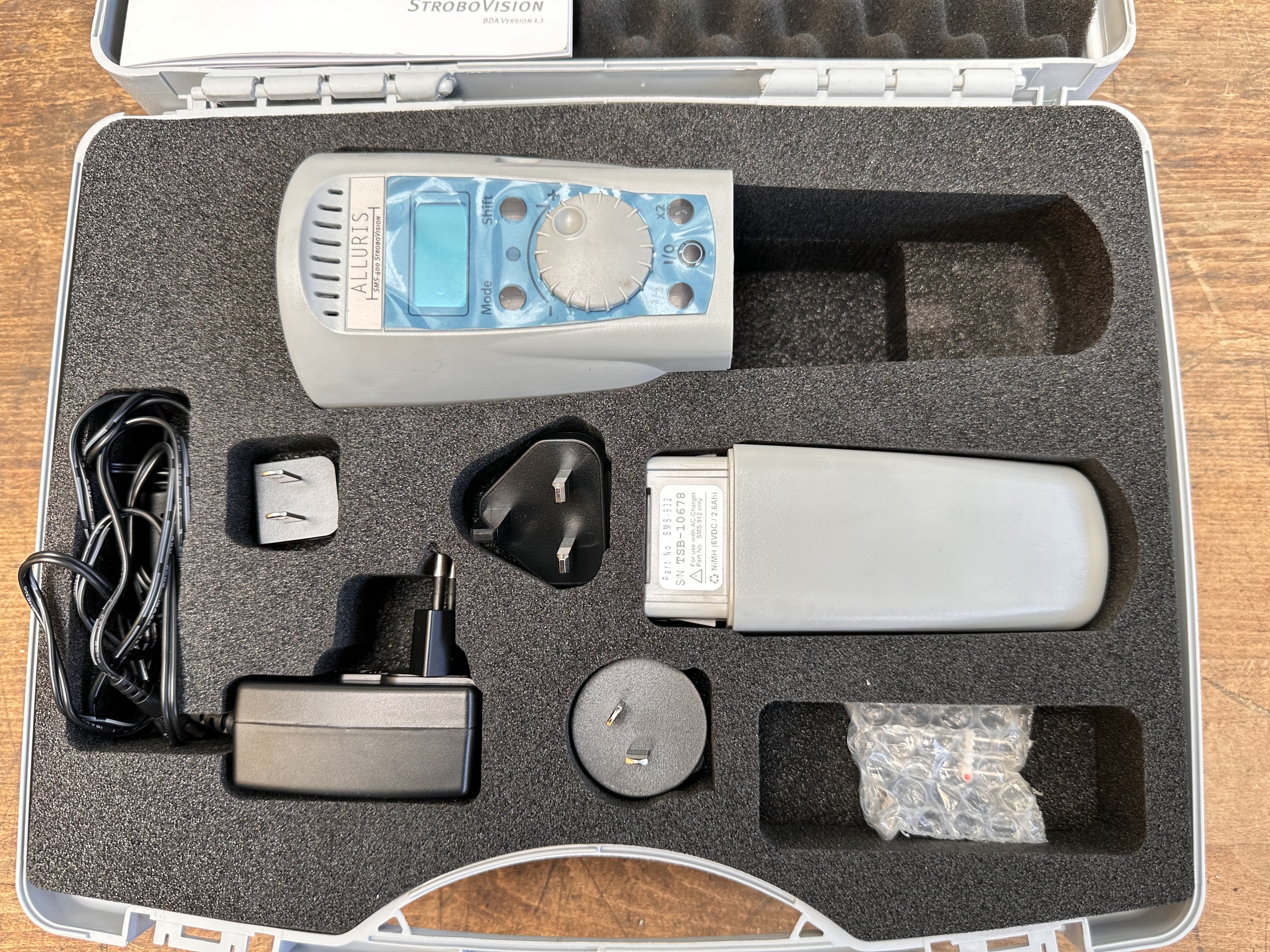 Alluris SMS-400 Strobovision, In Flight Case