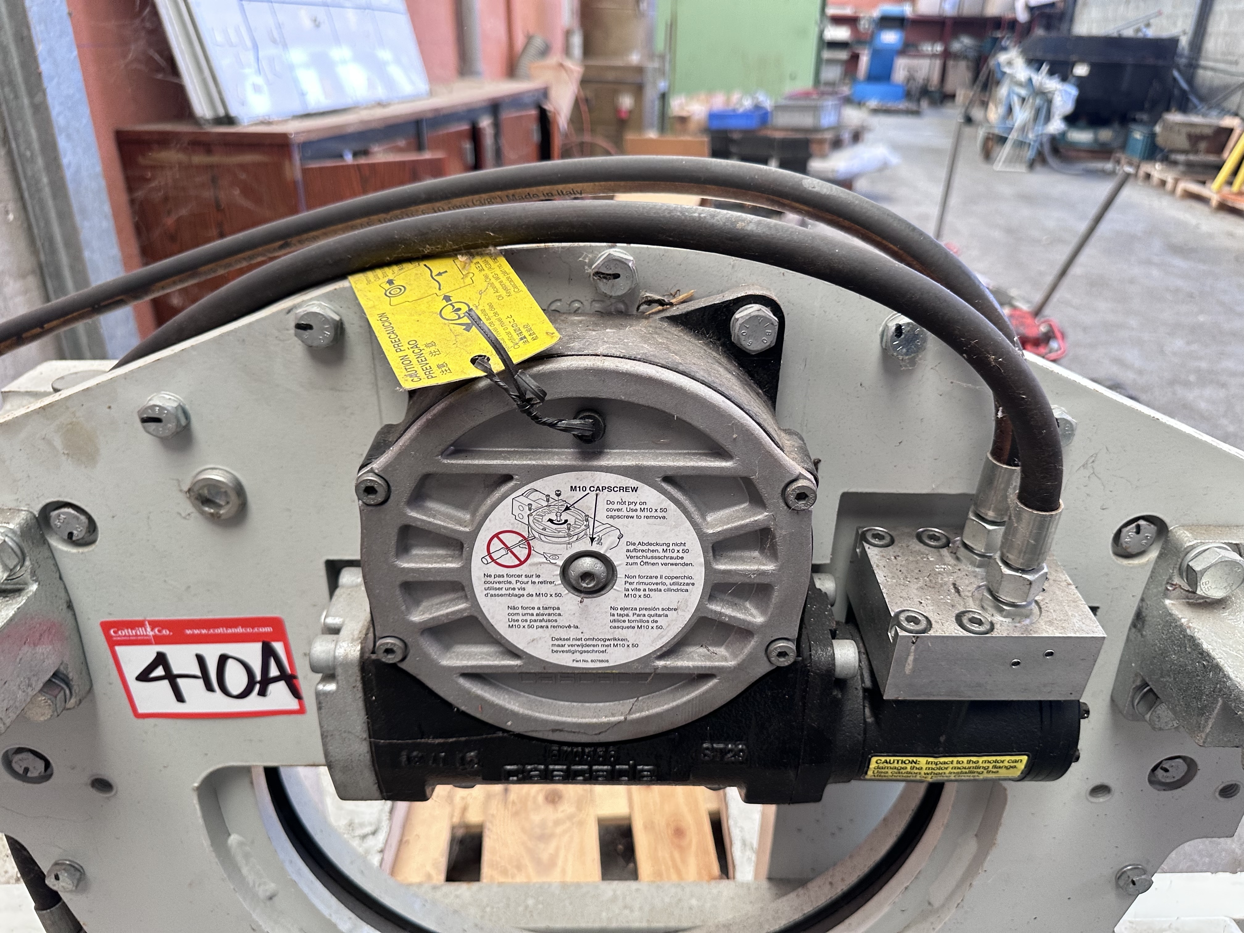 Cascade 65G-RRB-3A-77145RO Fork Rotator Attachment