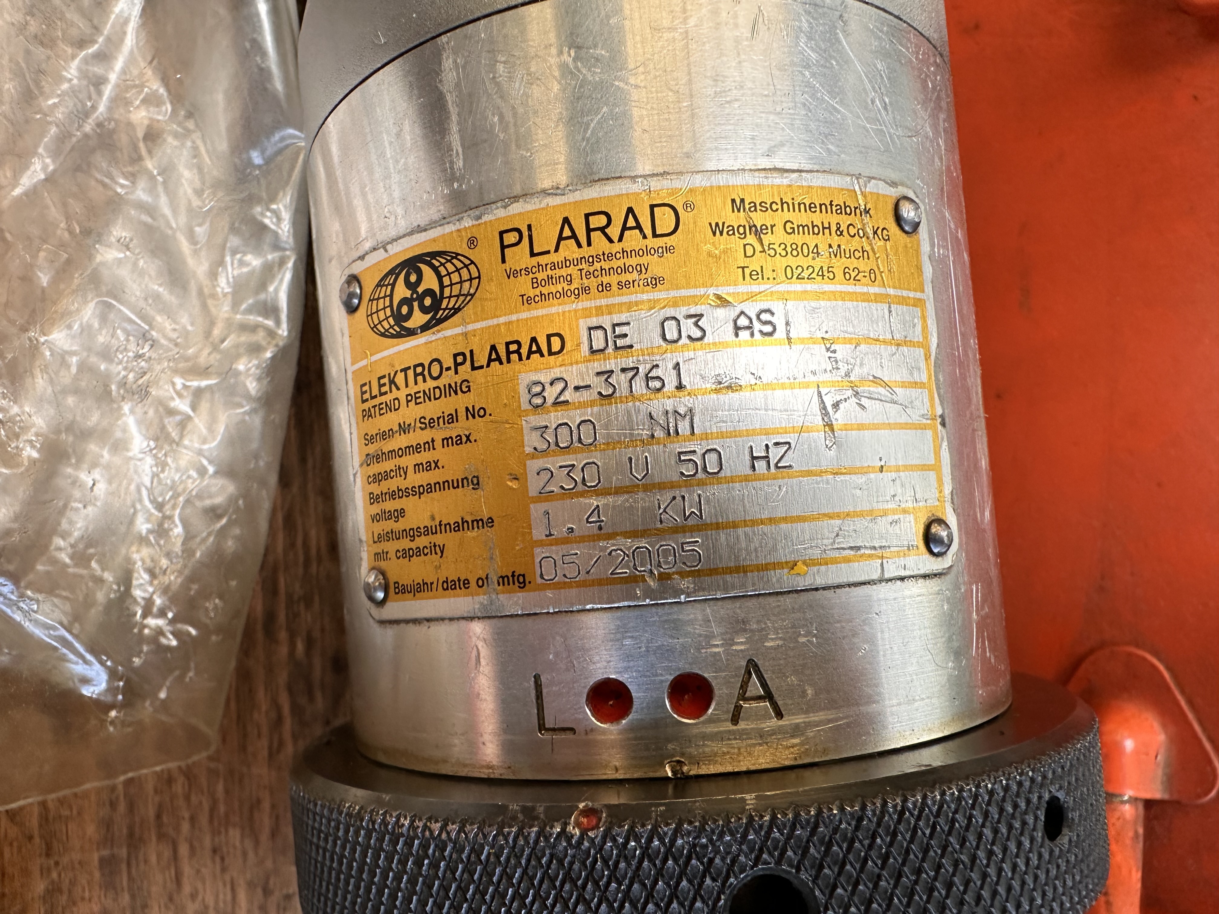 Plarad DE03AS Mechanical Screw Driver, Max Cap 300 N-m 1.4kw - 1/2 Drive, High & Low Speed (2005)