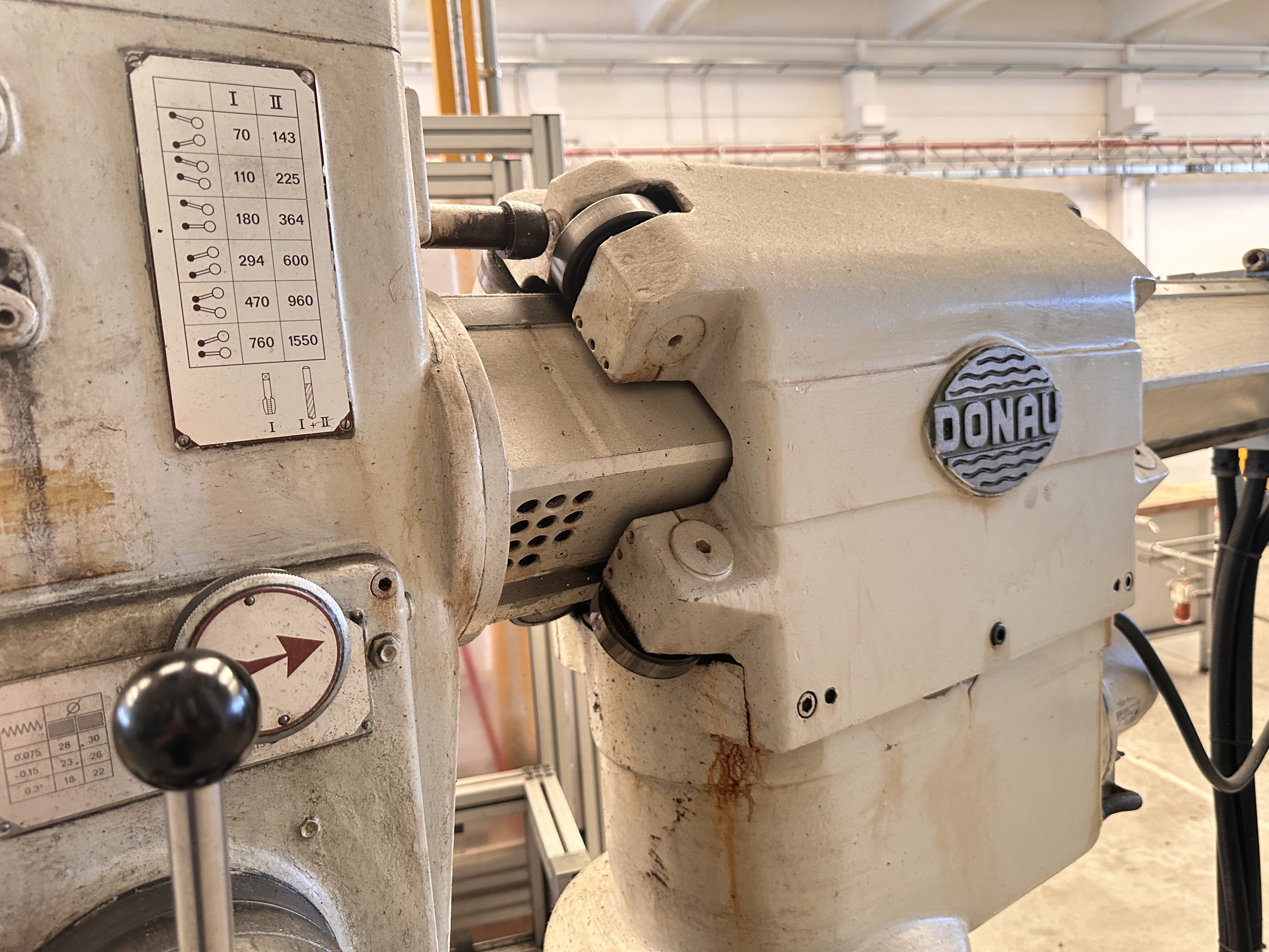 Donau DR23 Radial Head Tap & Drill on Fixed Bed