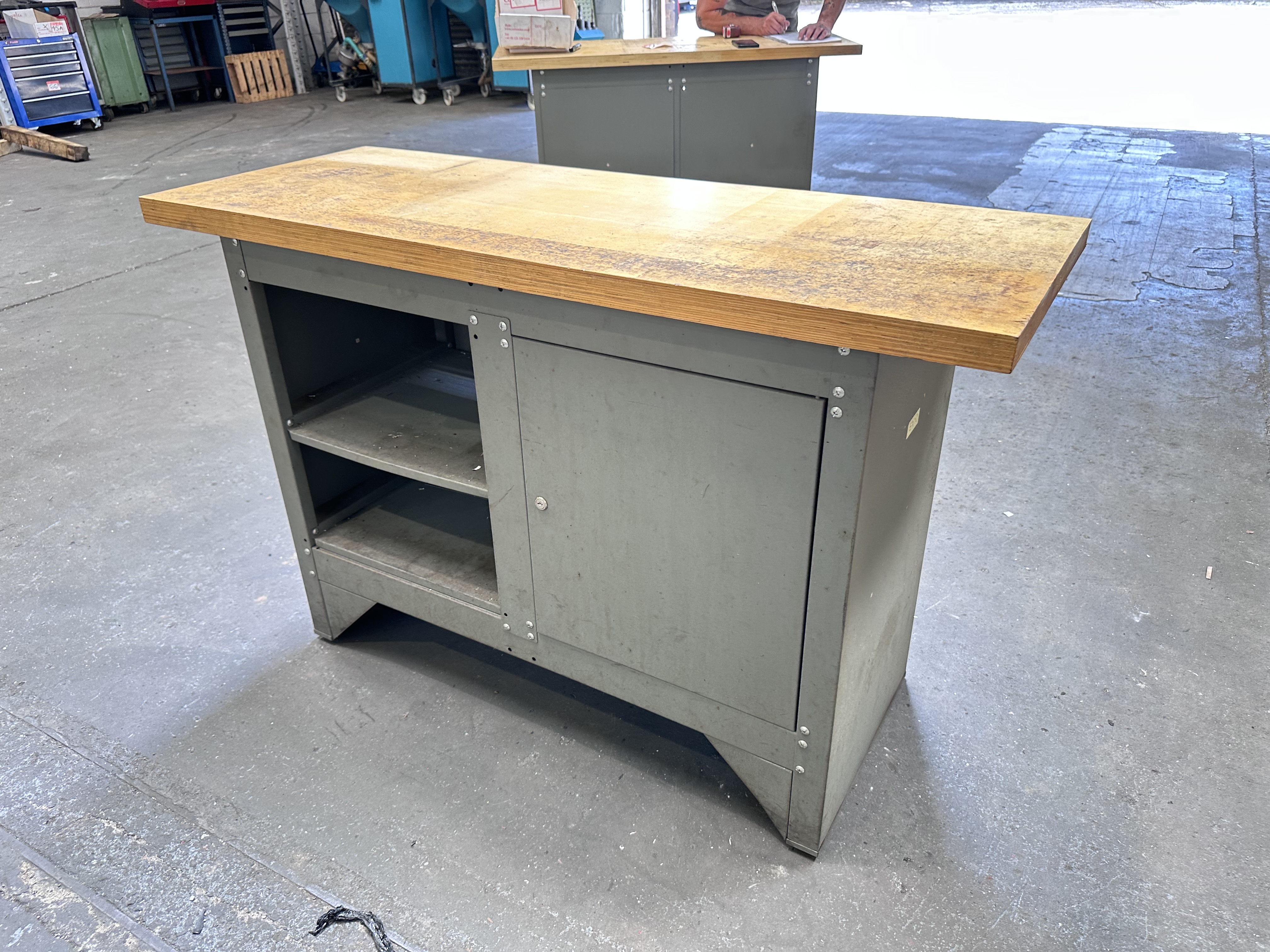 Wooden Top Work Bench Single Door Cabinet 1370 x 510 x 870 