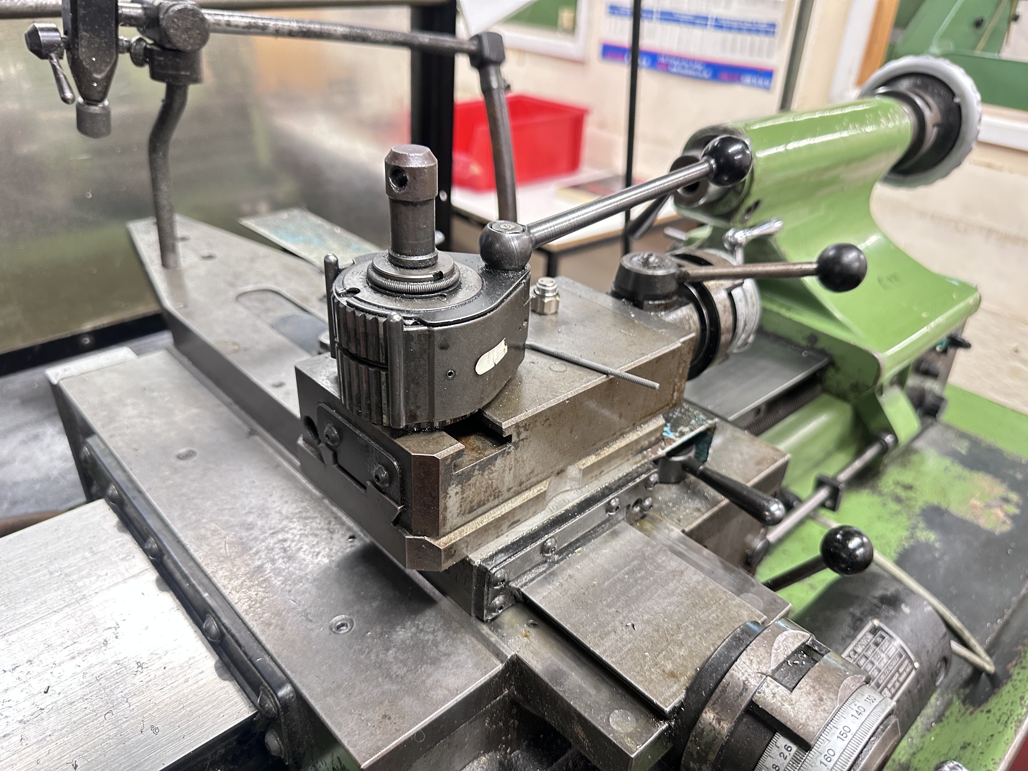 Feeler Series II High Accuracy Lathe, Model FTL - 618E1 (1987)