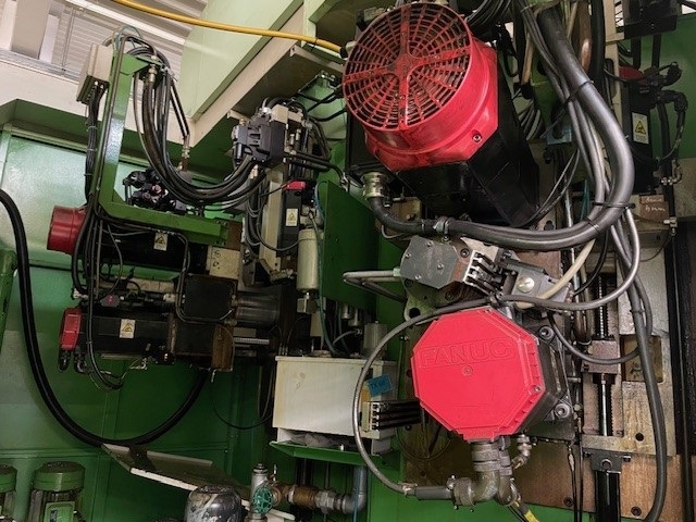 Riello Model VFX300–6/4–0/1-V Vertiflex Transfer Machine (2002)