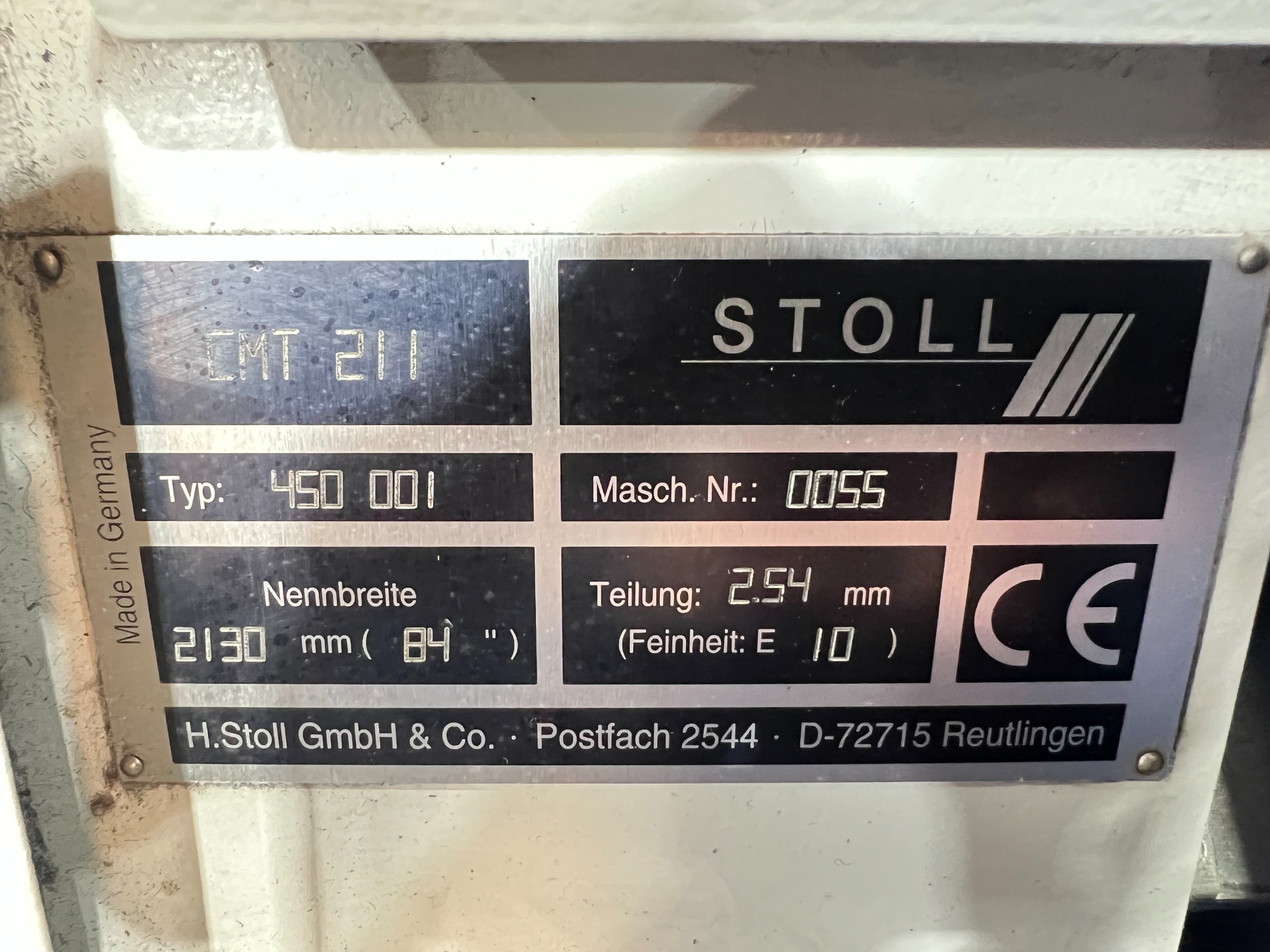 Stoll CMT 211 Flat Bed Knitting Machine
