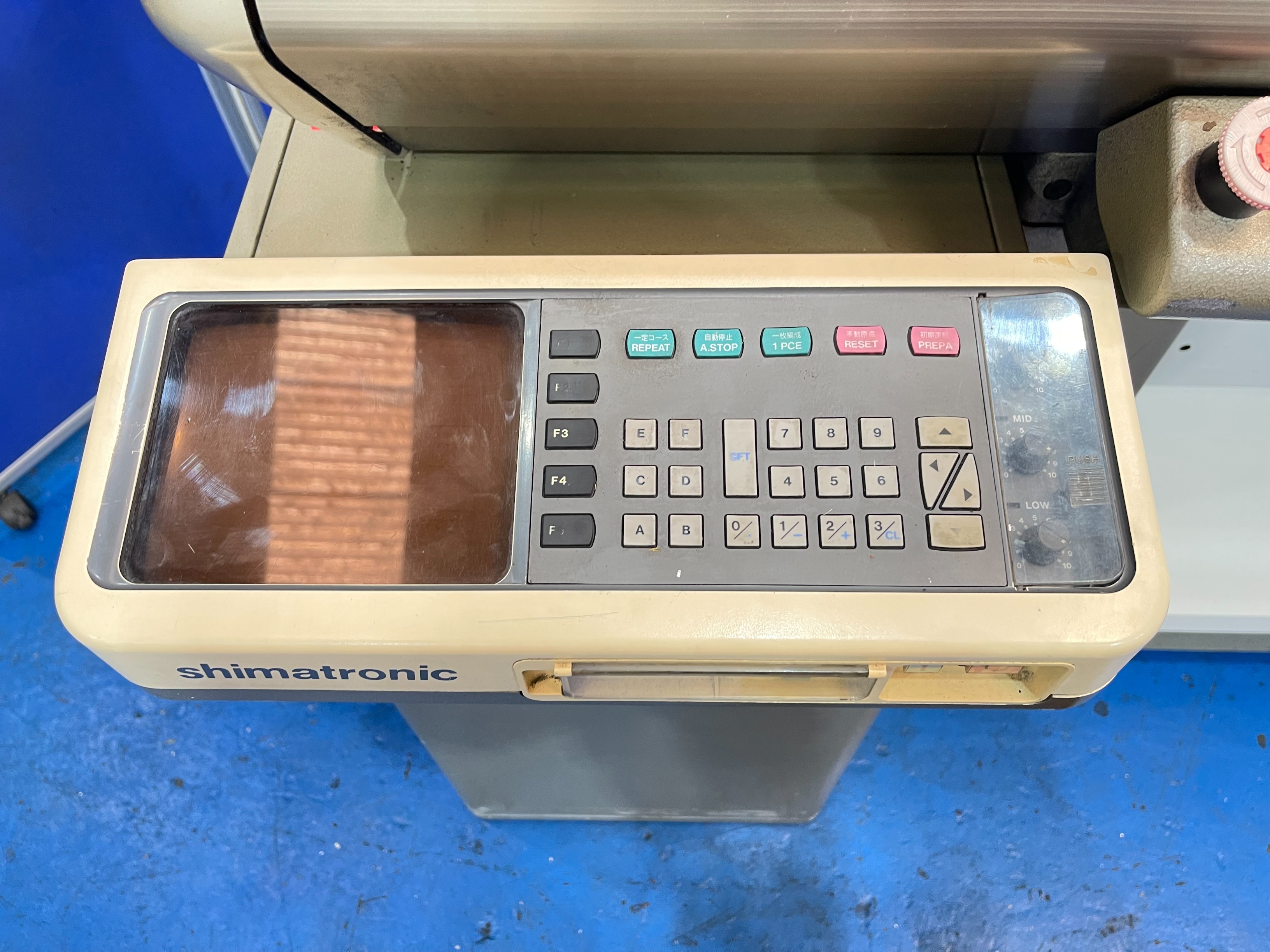 Shima Seiki SES 122RT Flat Bed Knitting Machine