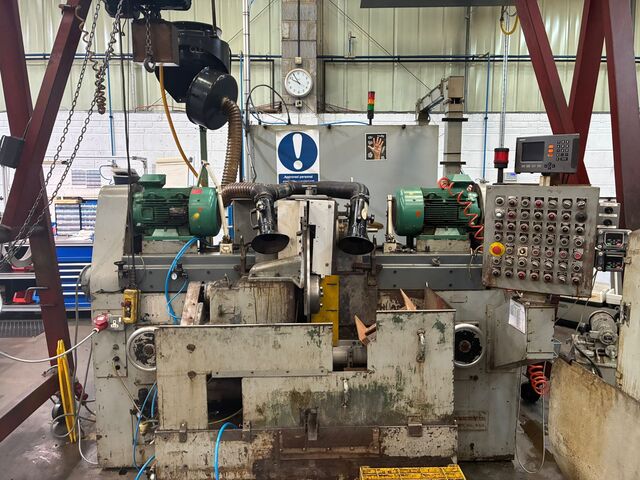 Gardner SDG3 Horizontal double-disc grinder  