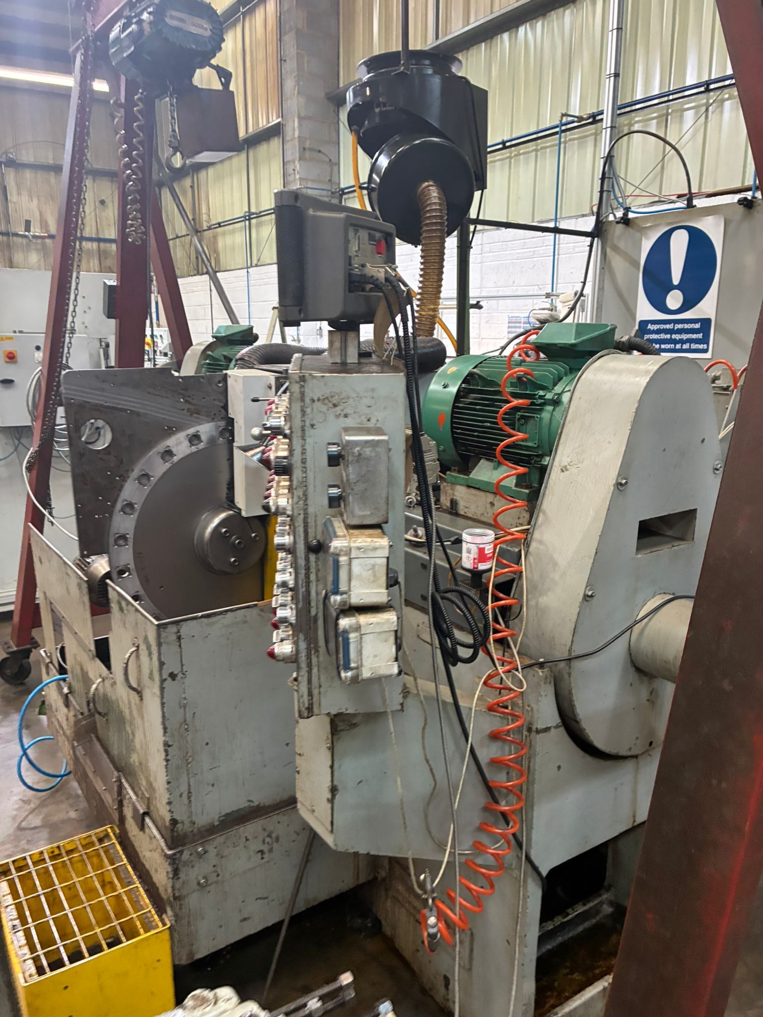 Gardner SDG3 Horizontal double-disc grinder  