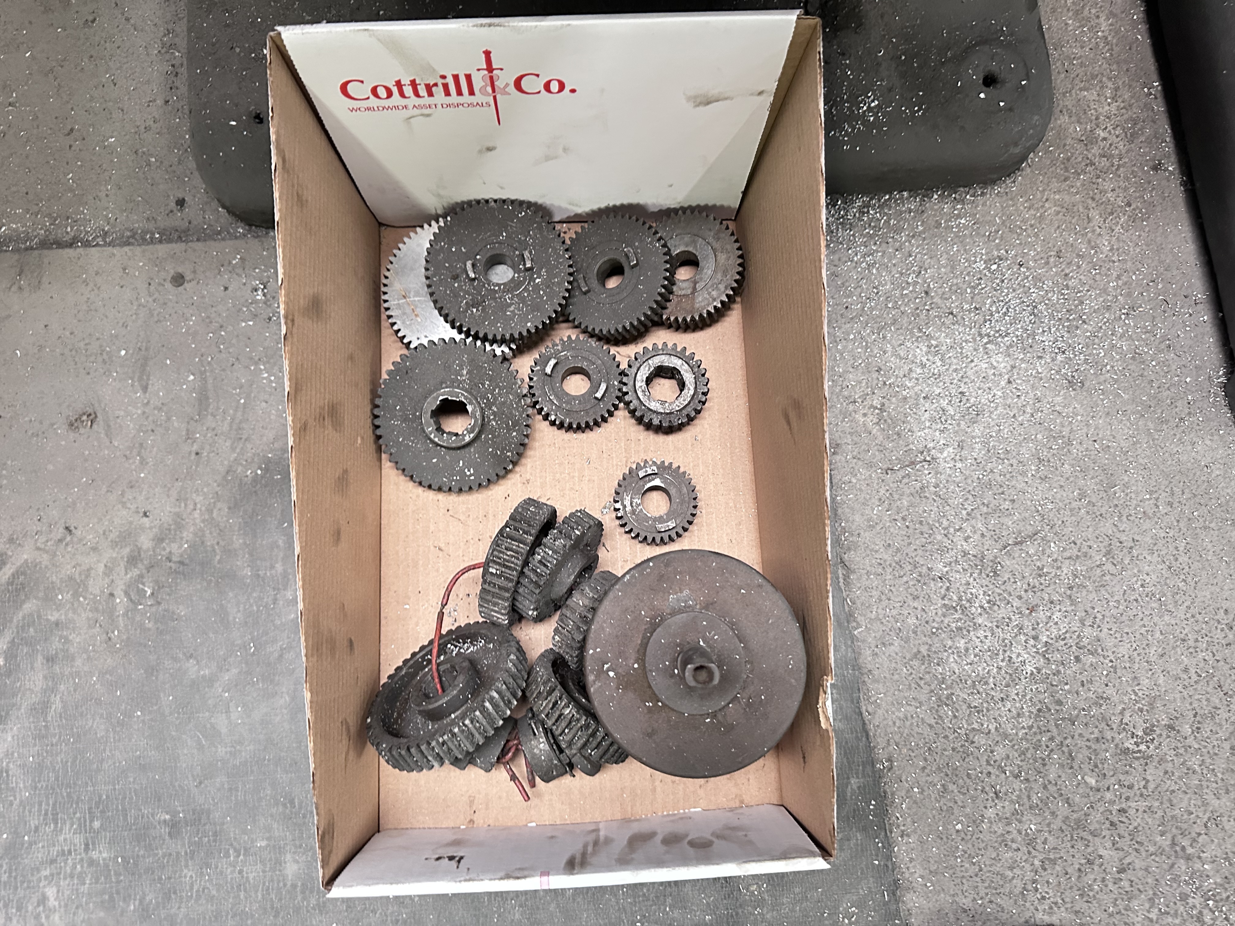 UG4 Tapping Machine (Pillar Drill Type)