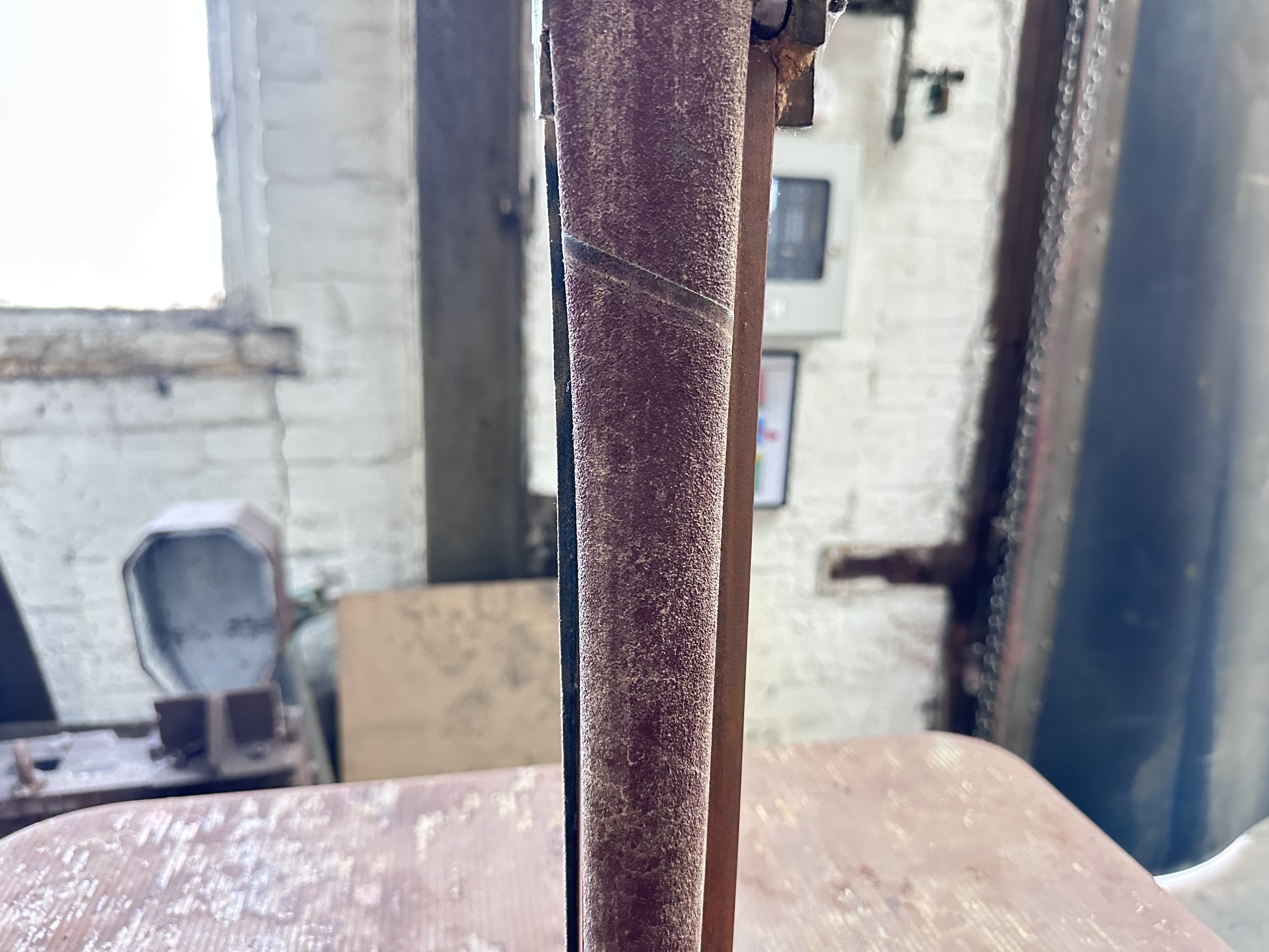 Phillipson BP Upstanding Vertical Band Linisher