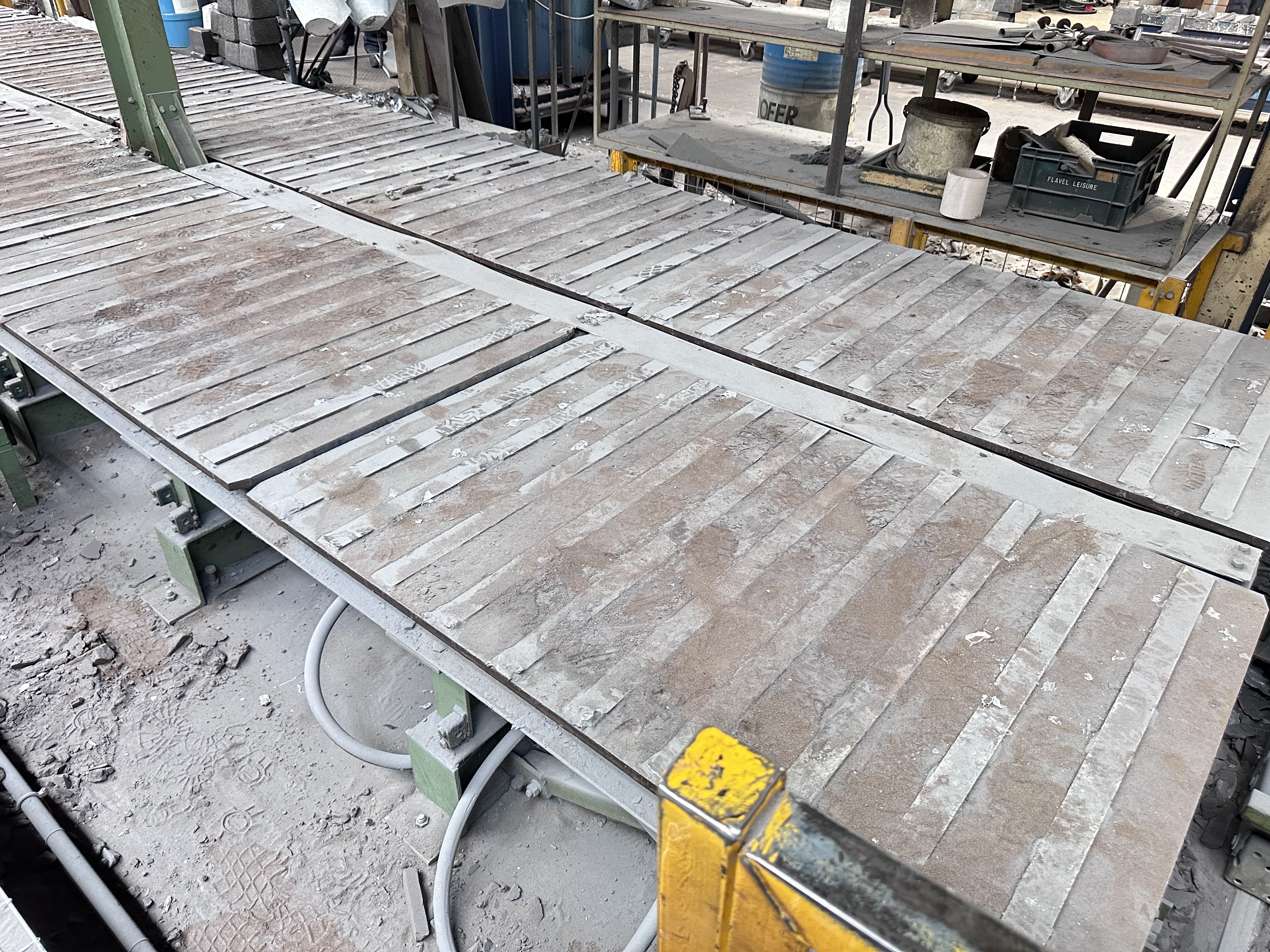 Foundary Machinery & Spares Ltd Hydraulic Auto Casting Track