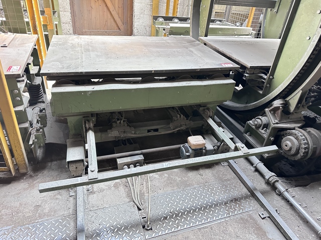 Cross Transfer Table System
