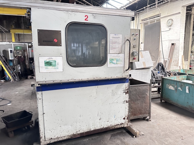 Buckley & Sullivan Cast Shell Mould Knock out Machine