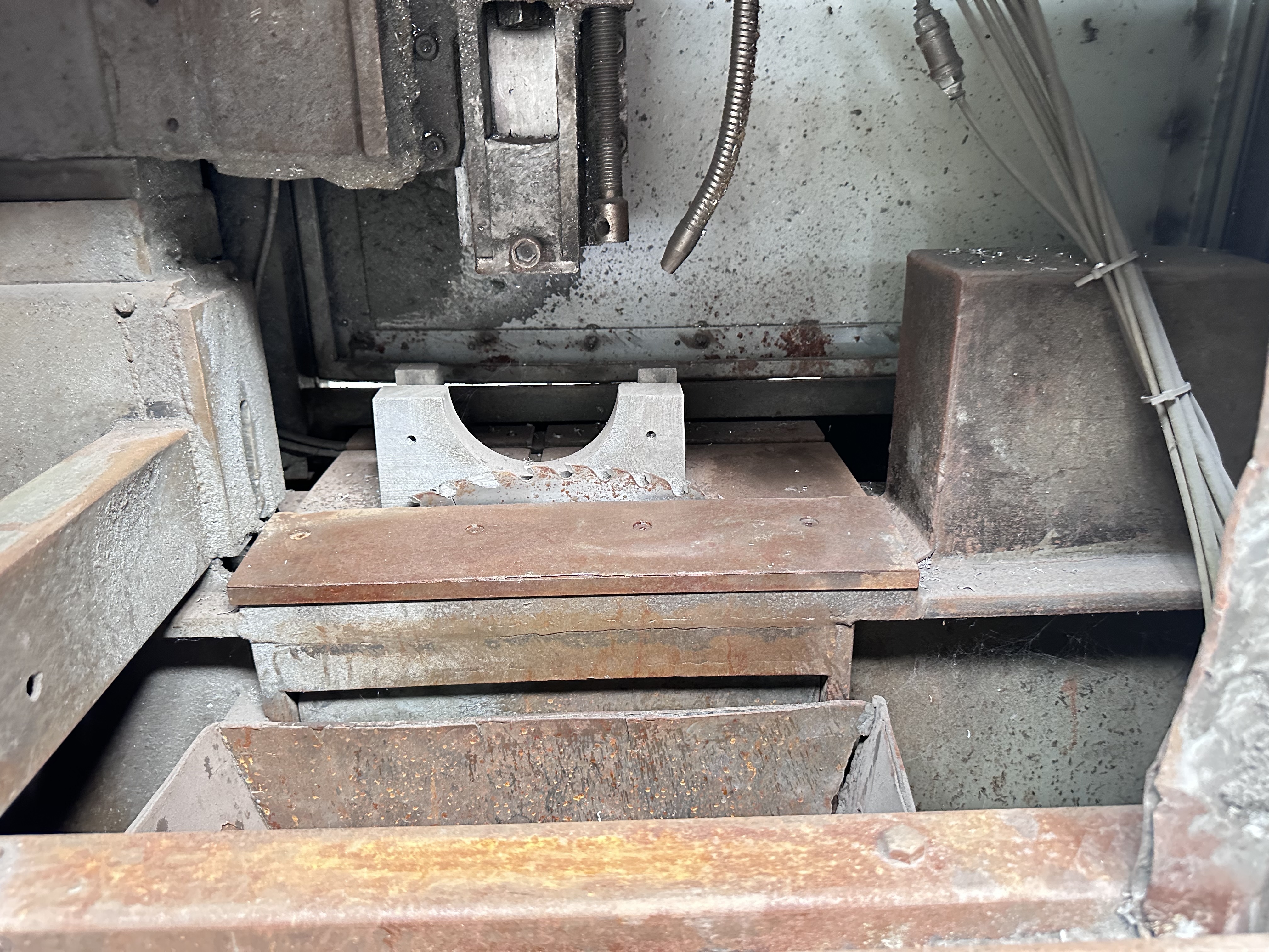 Sand Core Casting Up Cutting Cut Off Saw