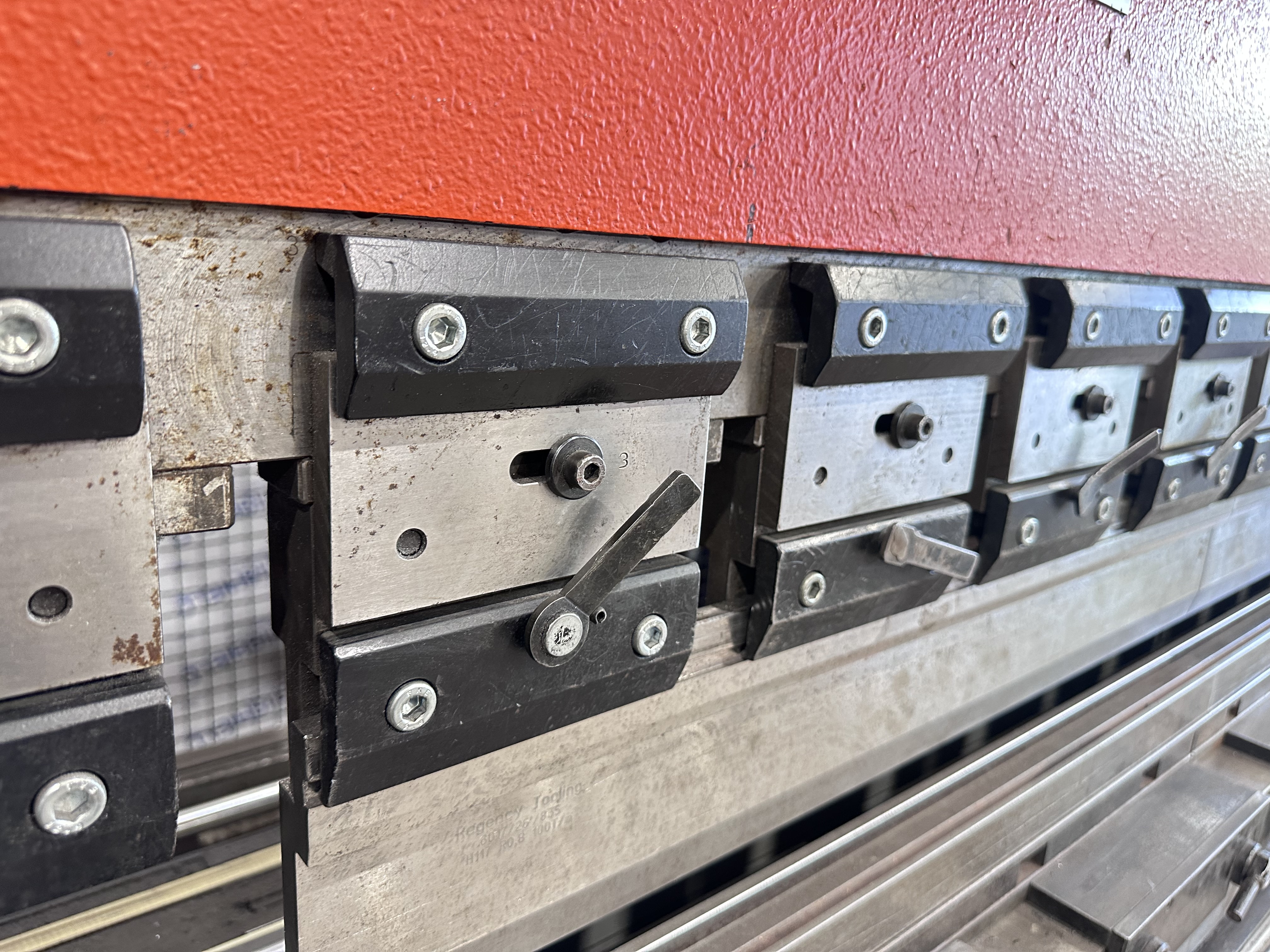 Amada Promecam HFB 2204 8-Axis Hydraulic Press Brake (1999)