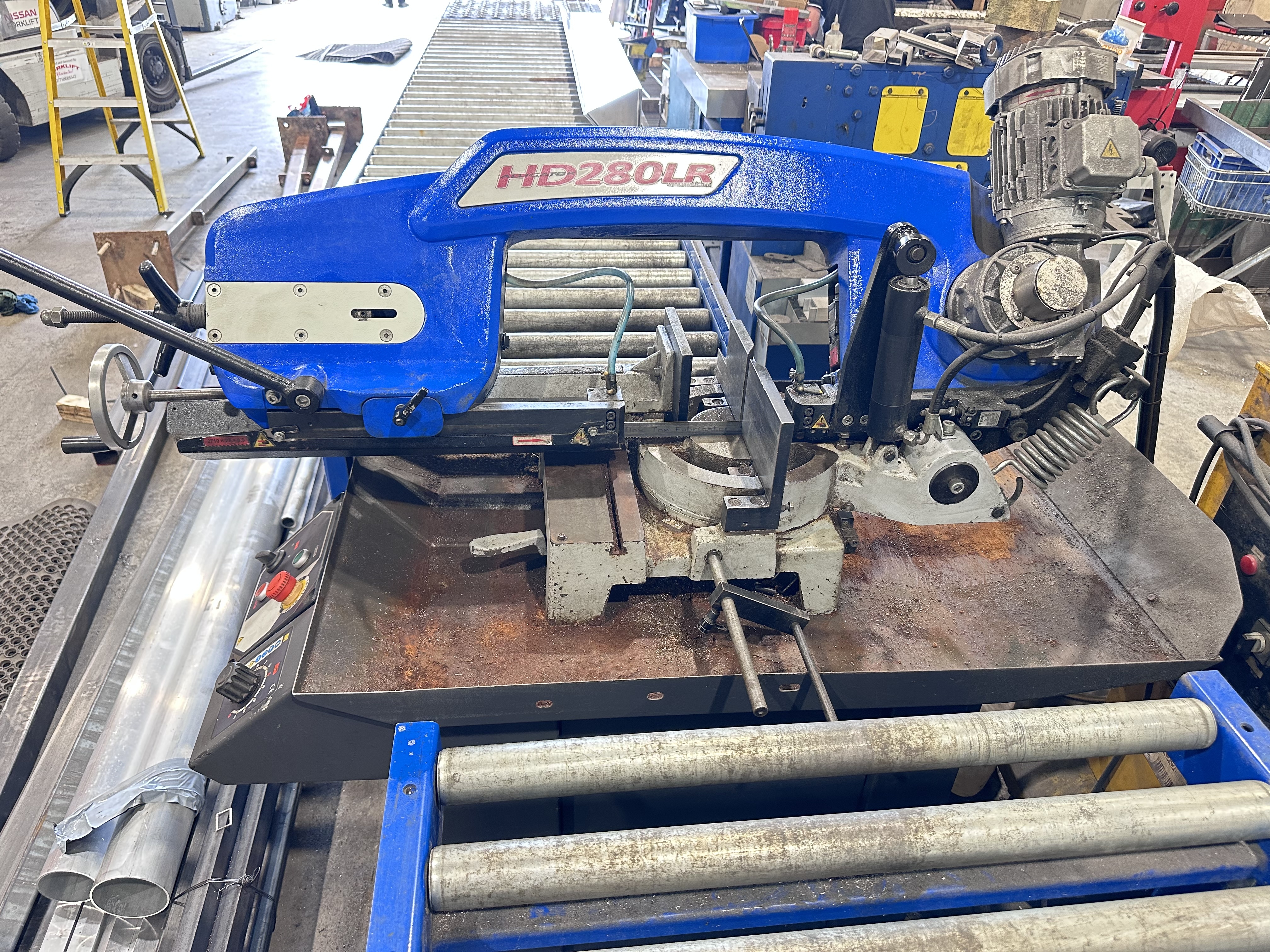 Pilous ARG 235 Plus Horizontal Bandsaw