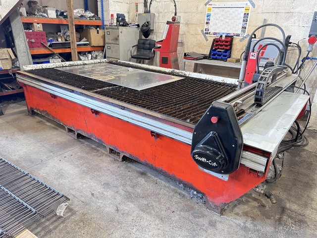 Swift Cut 3000 W/T Plasma Cutting Machine (2015)