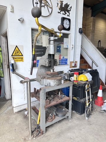 Sweeney & Blocksidge Manual Fly Press