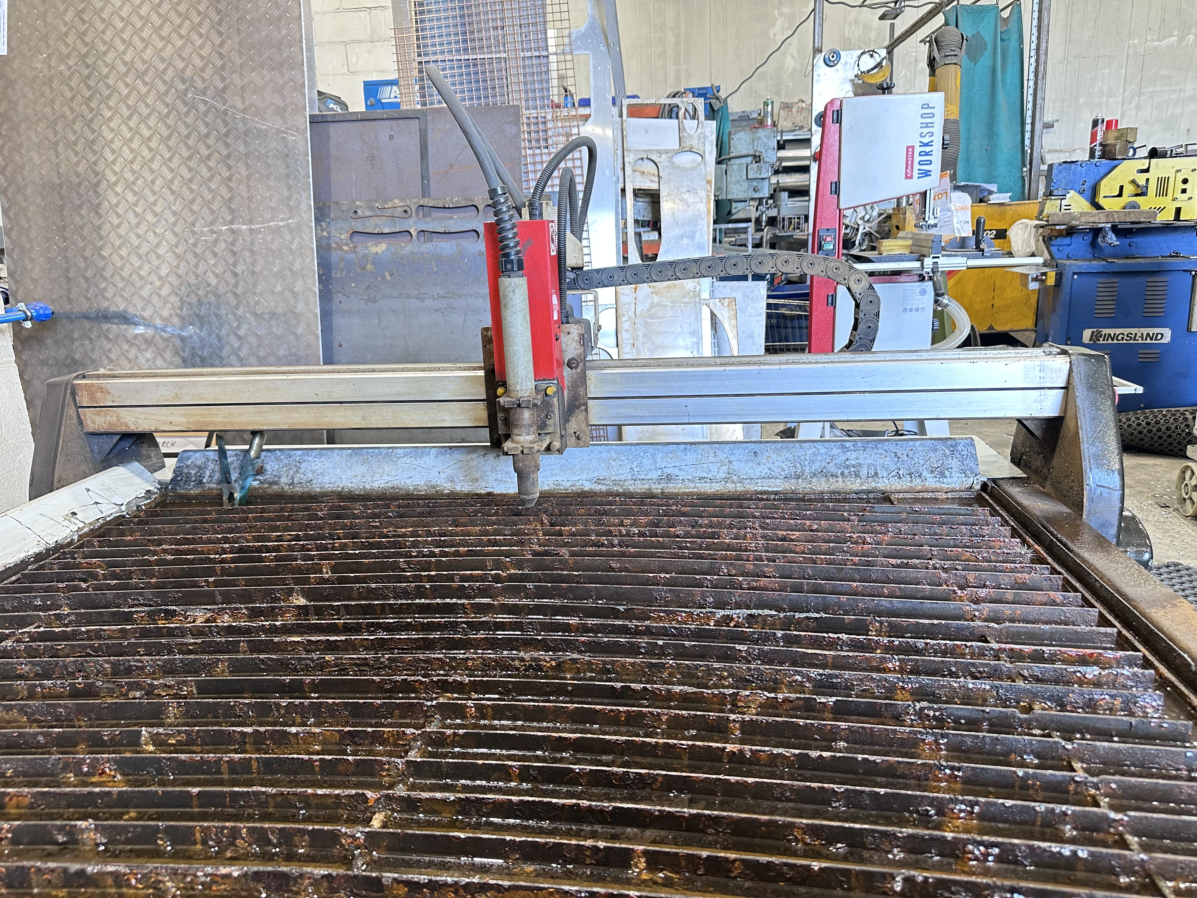 Swift Cut 3000 W/T Plasma Cutting Machine (2015)
