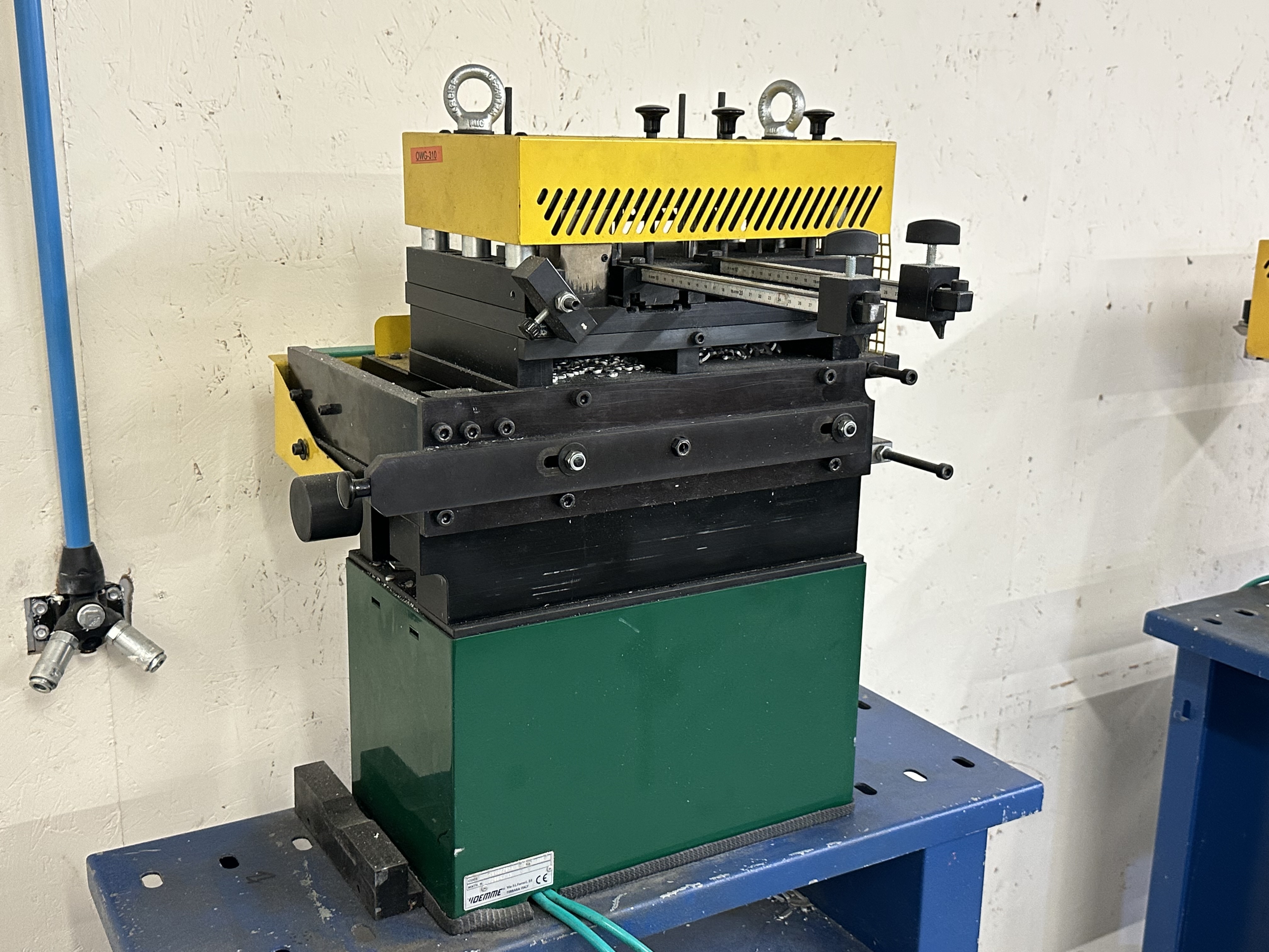 Schuco 296 406 Multifunction Press (2002)