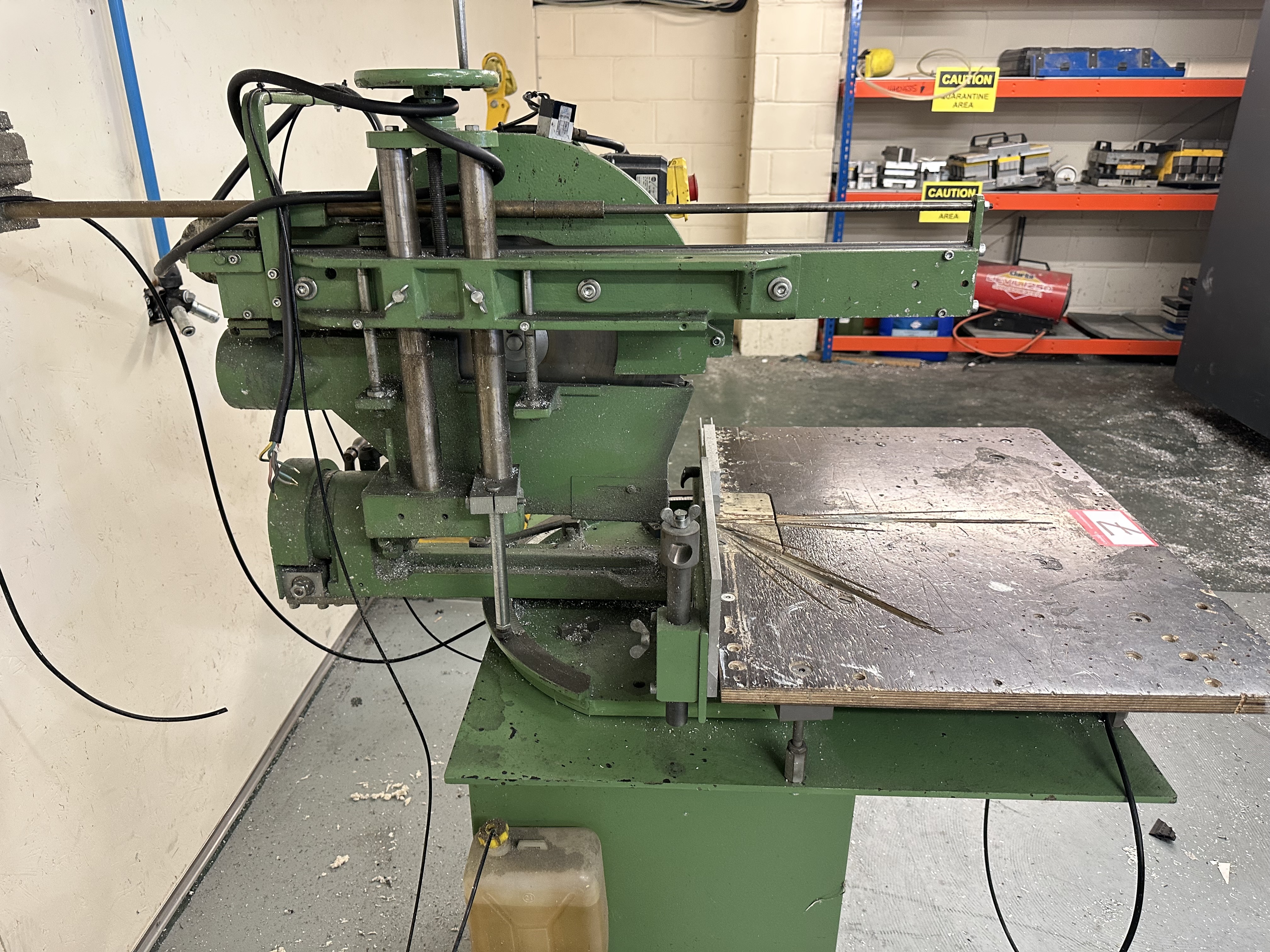 Growler KLKDD23 01 Cross Cut Mitre Saw