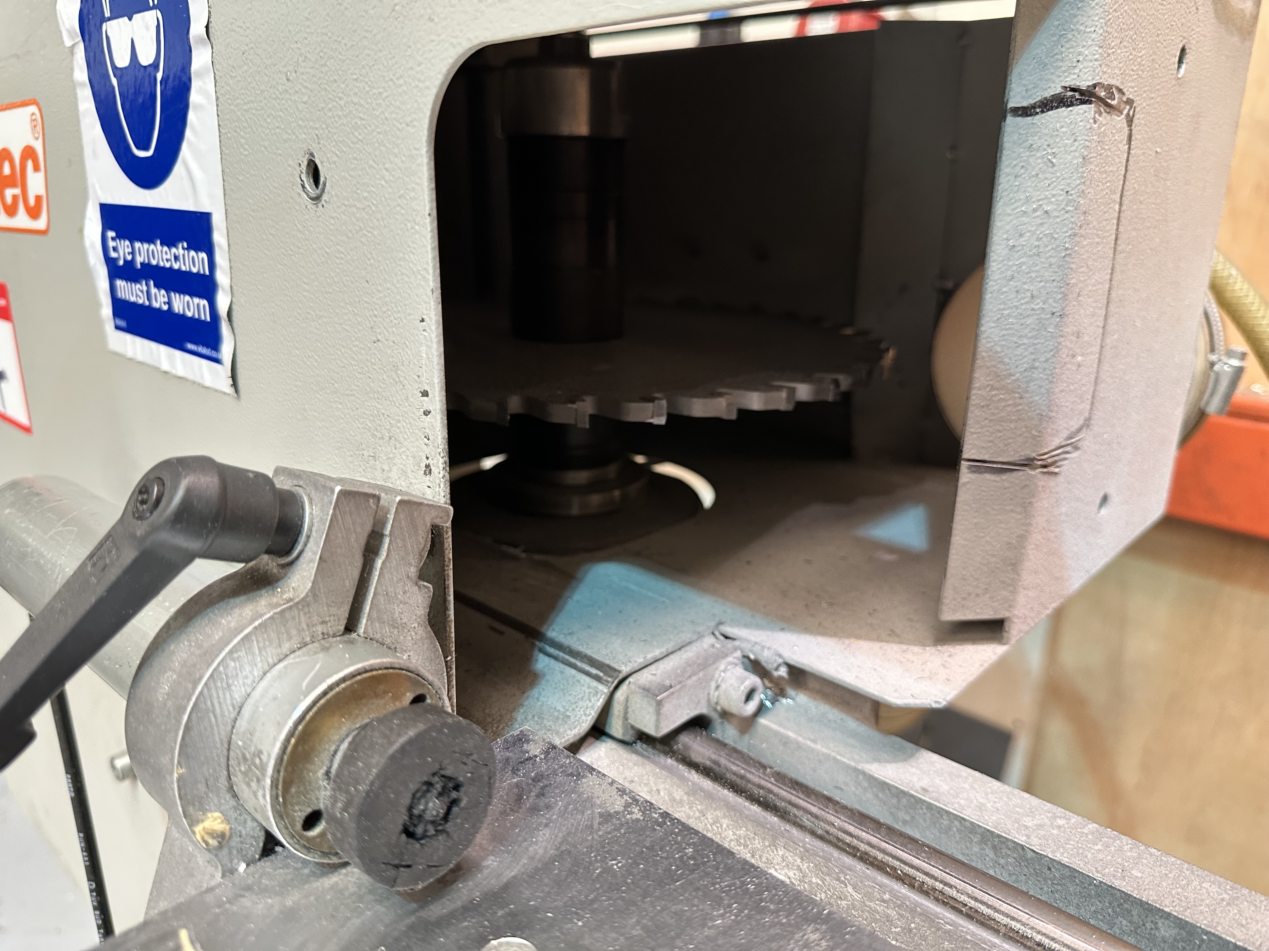 Elumatec AF 222 End Milling Machine (2012)