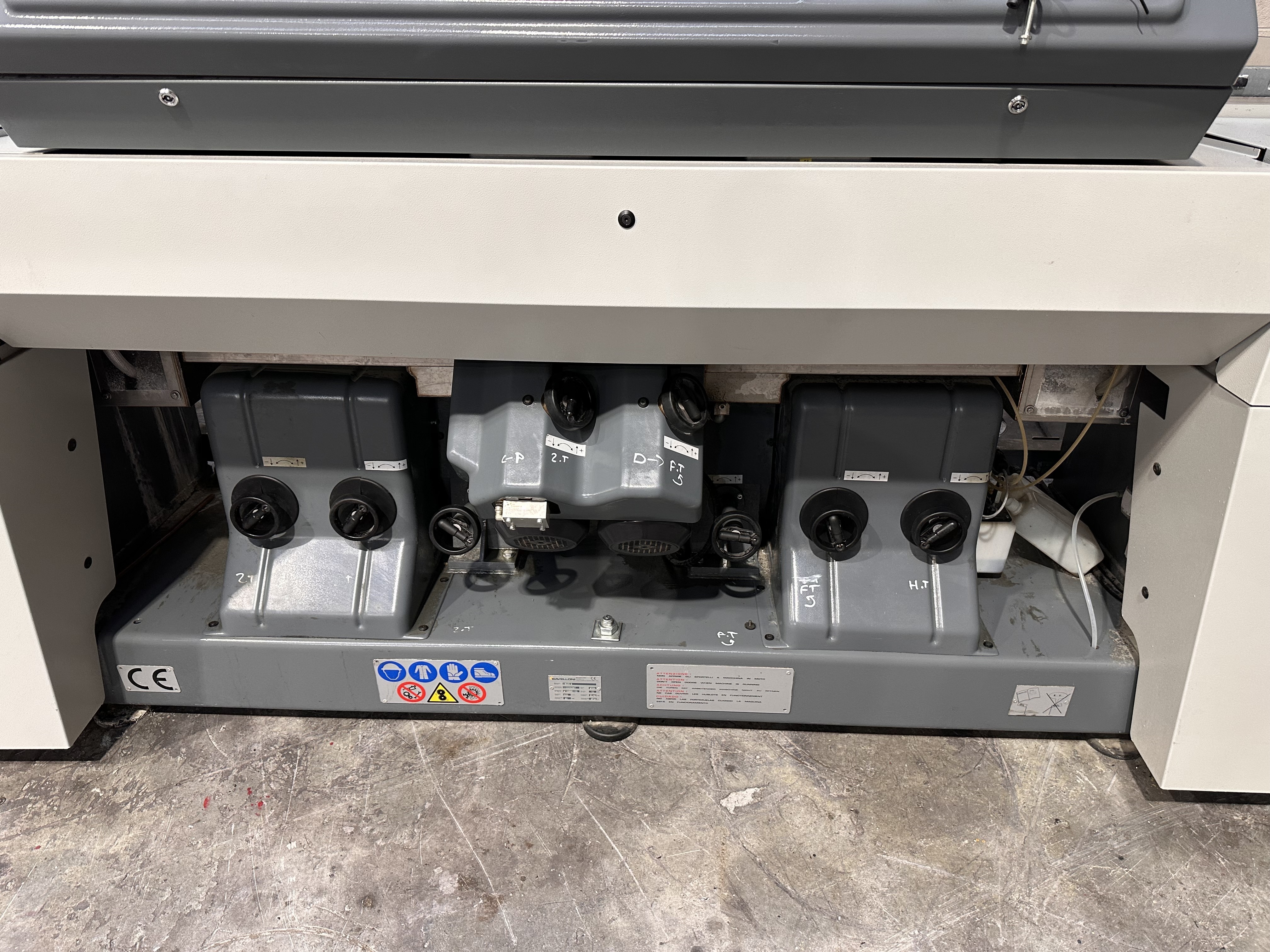 Bavelloni VE350-8 Straight-Line Vertical Edging Machine (2024)