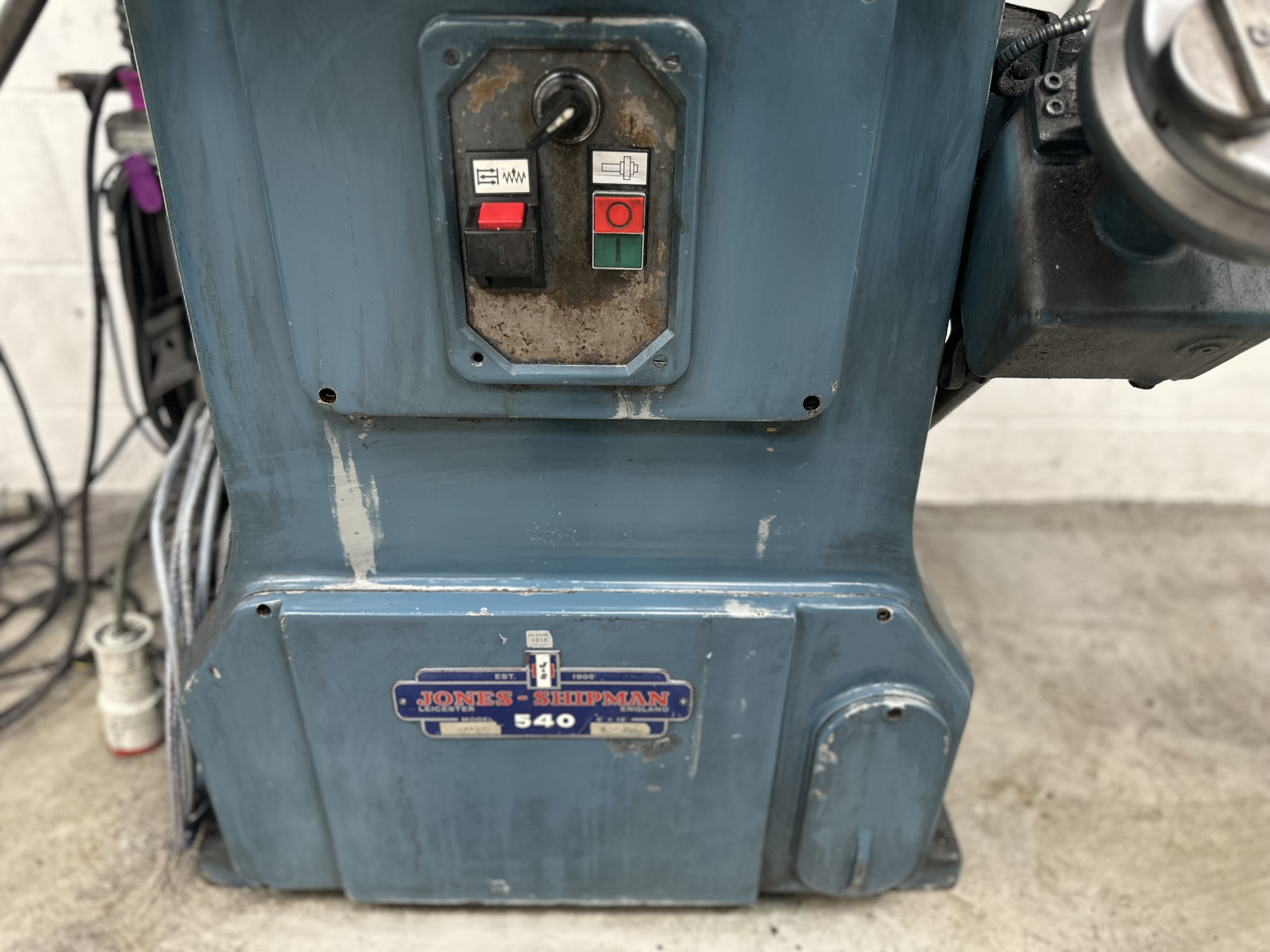 Jones & Shipman 540 Surface Grinder 
