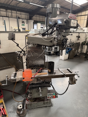 XYZ KRV2000 Turret Mill
