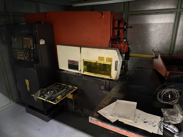 Amada Aries 245 200Kn CNC Punch Press (1990) 