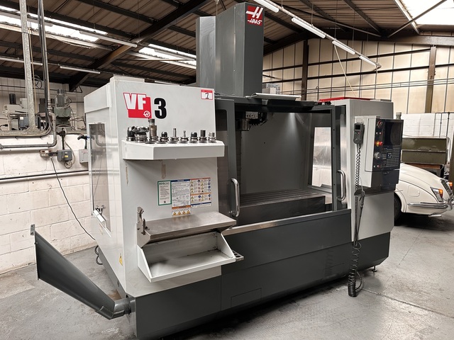 Haas VF3 CNC Vertical Machining Centre with Haas Control. (11/2010)