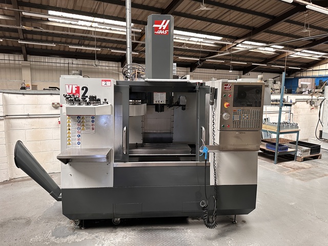 Haas VF-2CDE CNC Vertical Machining Centre with Haas CNC Control. (11.2009)