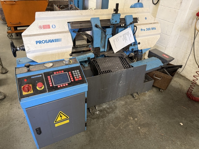 Karmetal 300-OSA-PLC Automatic Horizontal Bandsaw (2012)