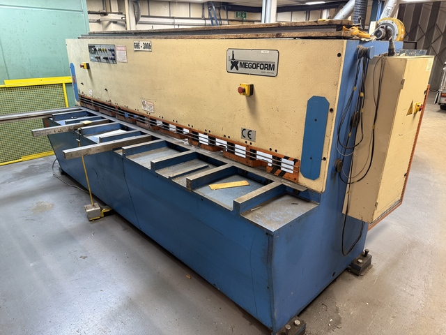 Megaform GHE-3006 Guillotine