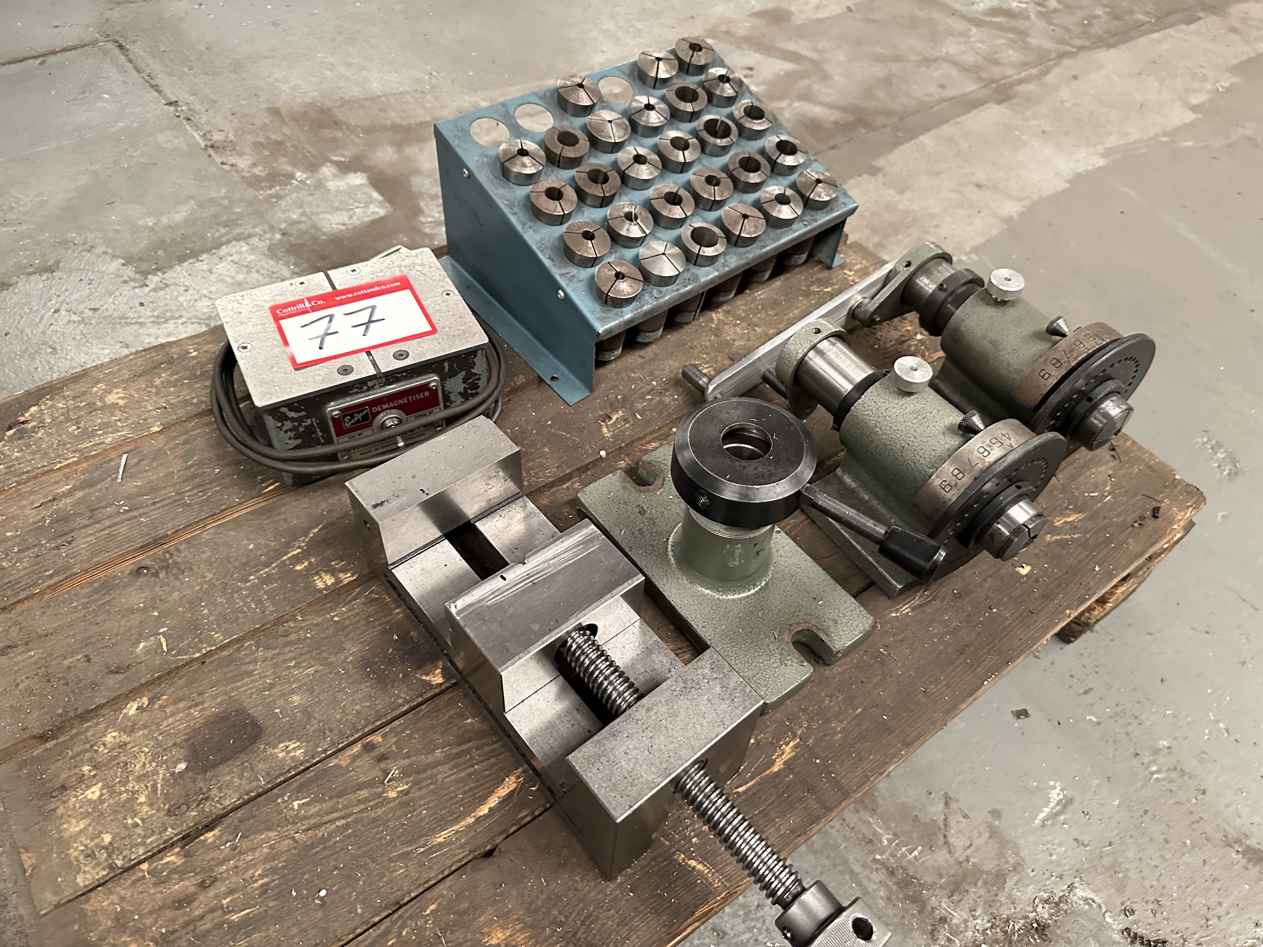 Selection of Surface Grinding Accessories