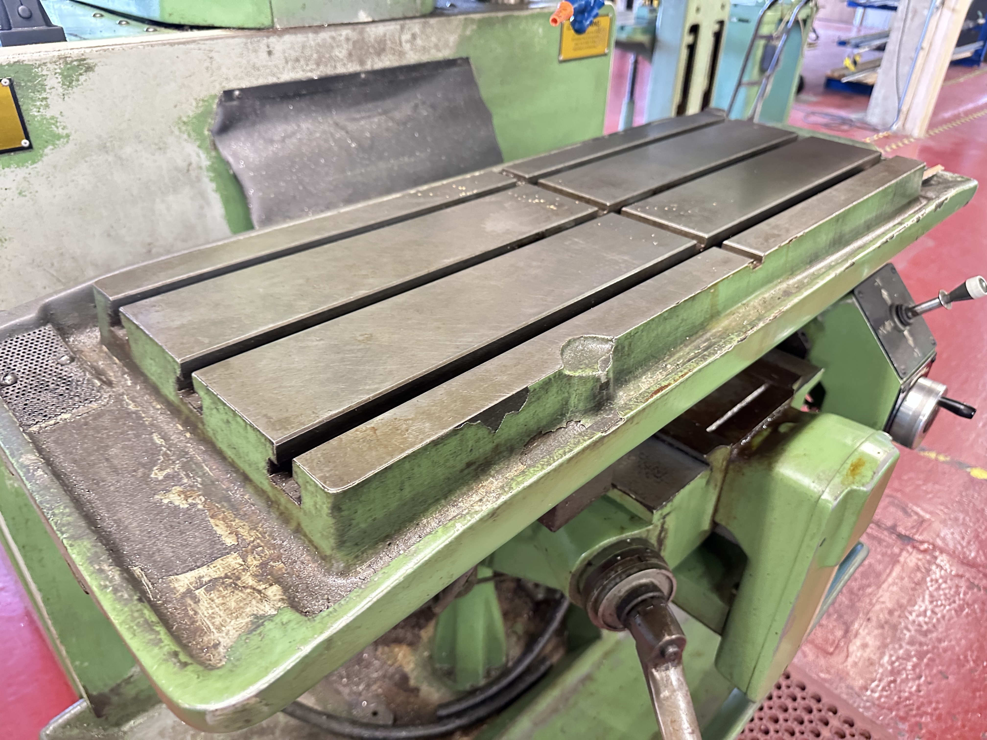 Bridgeport Interact 1 CNC Knee Type Milling Machine