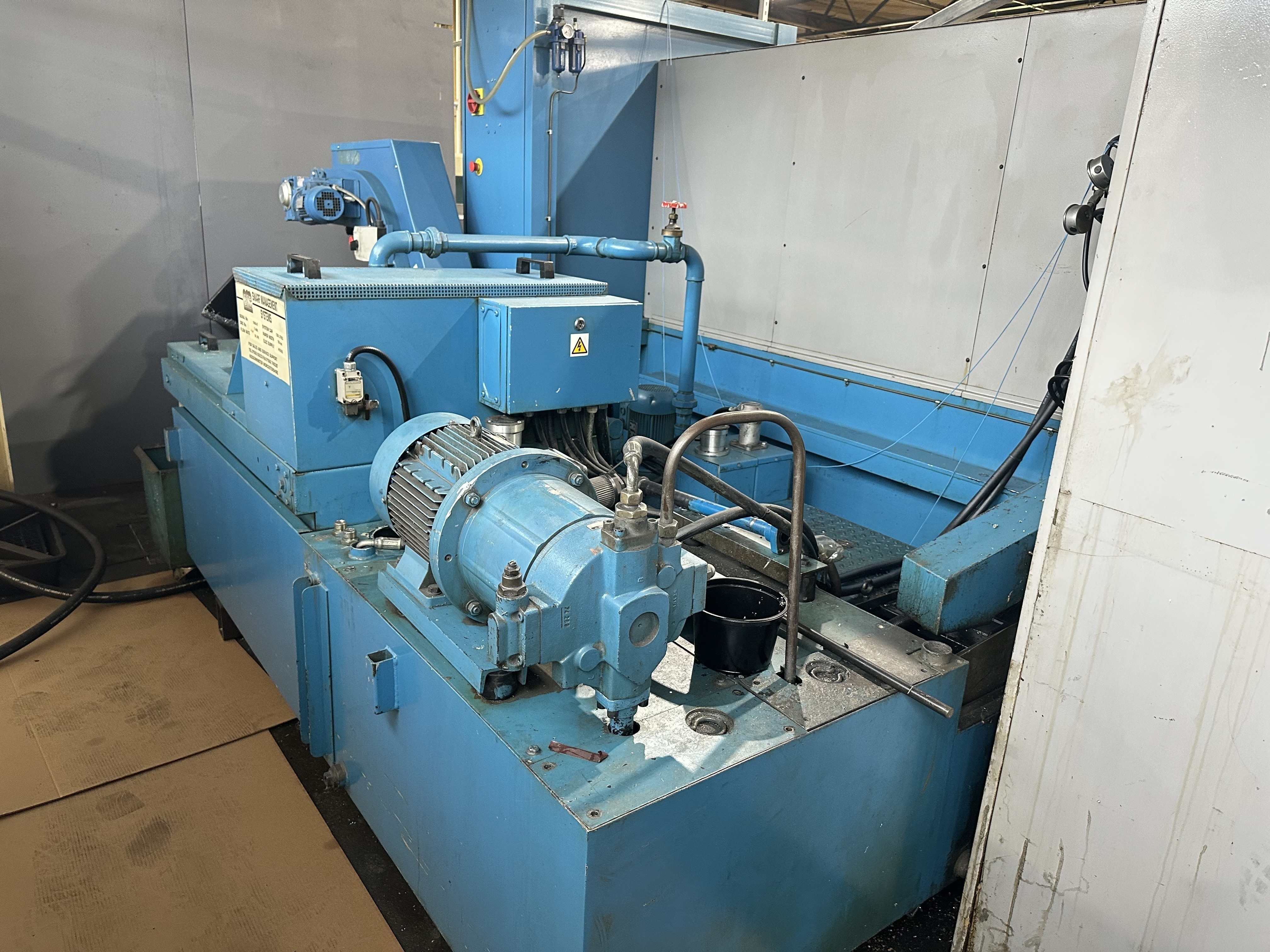 Mollart Machine Tools 3 Axis, Knee Type Omnisprint Gun Drilling Machine (1997)