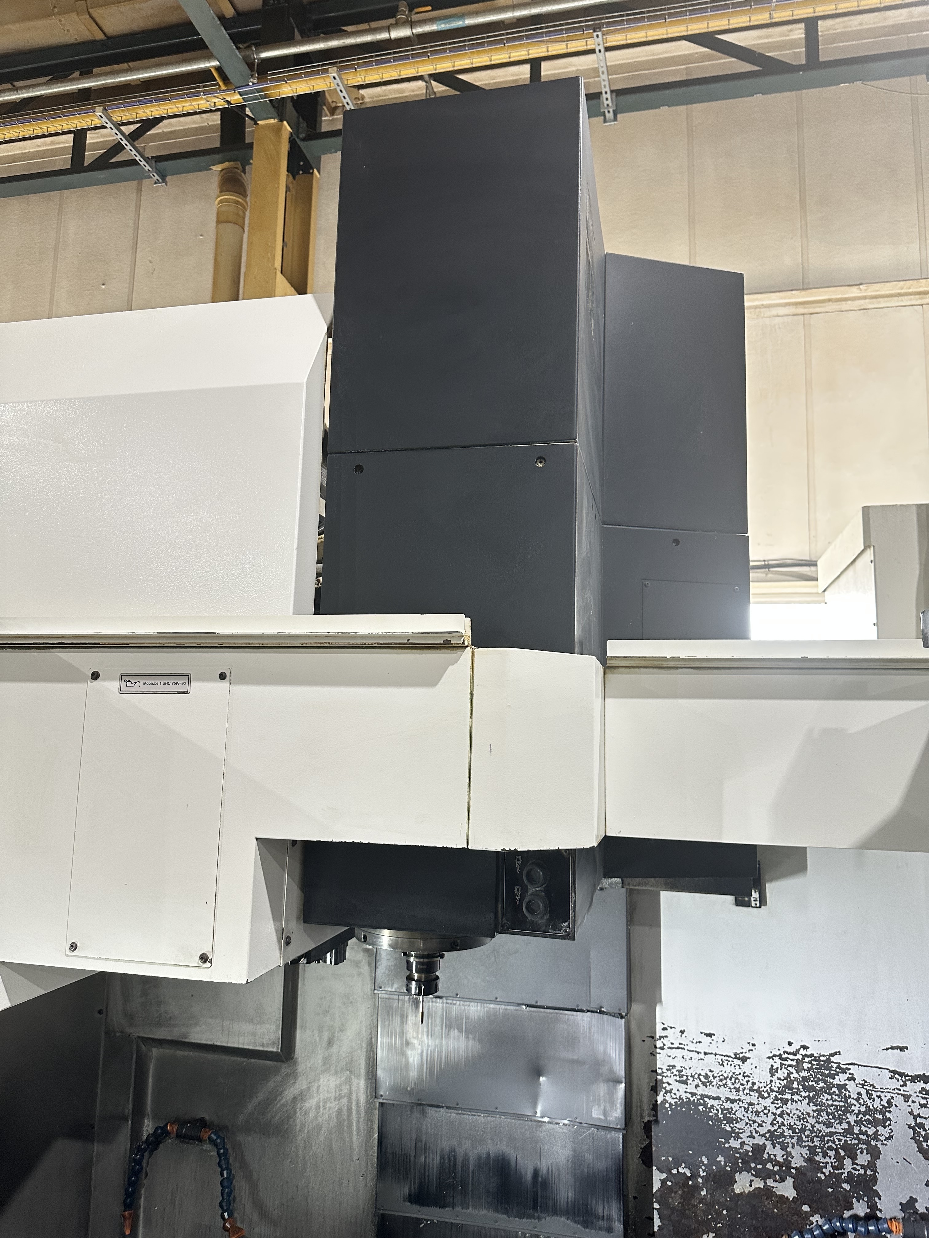Mazak Vertical Centre Smart 530C CNC Vertical Machining Centre. (2015)