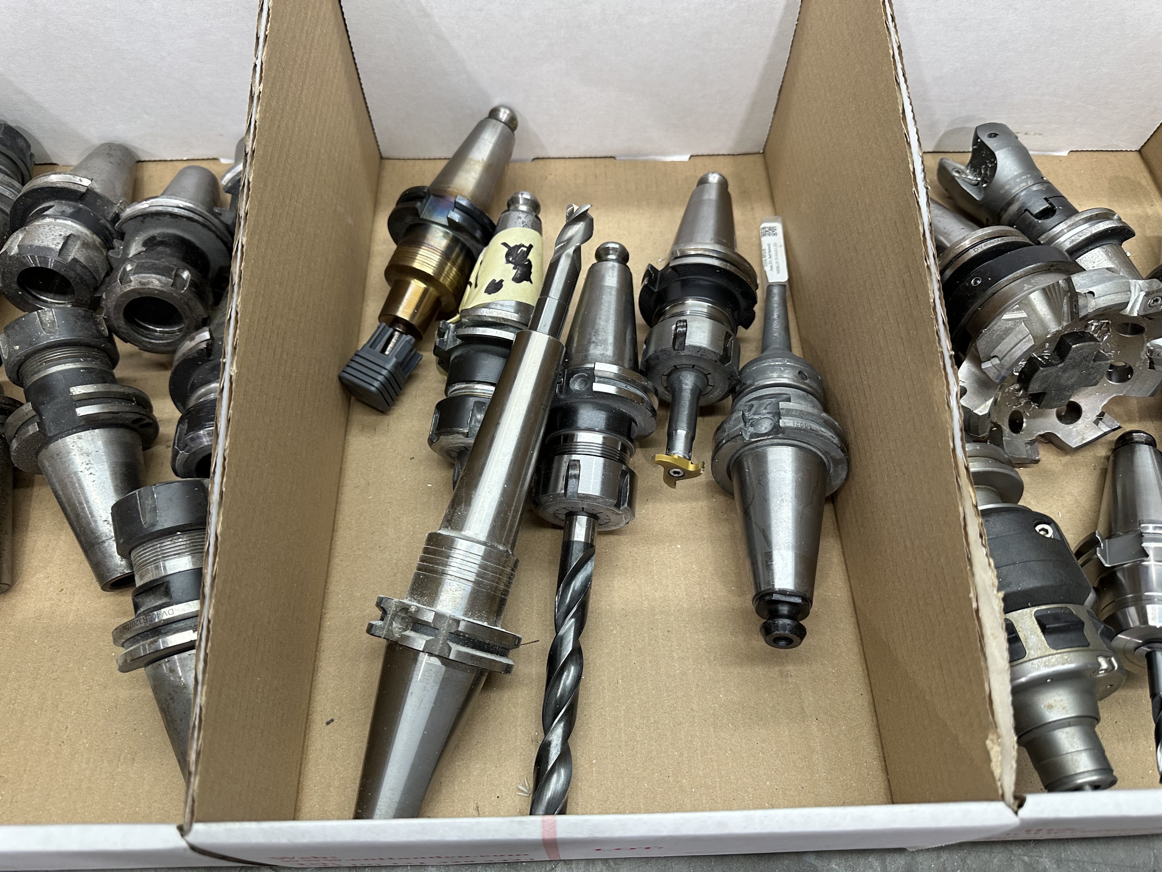 CAT40 Spindle Tool Holders with Various Cutter Holding Ends