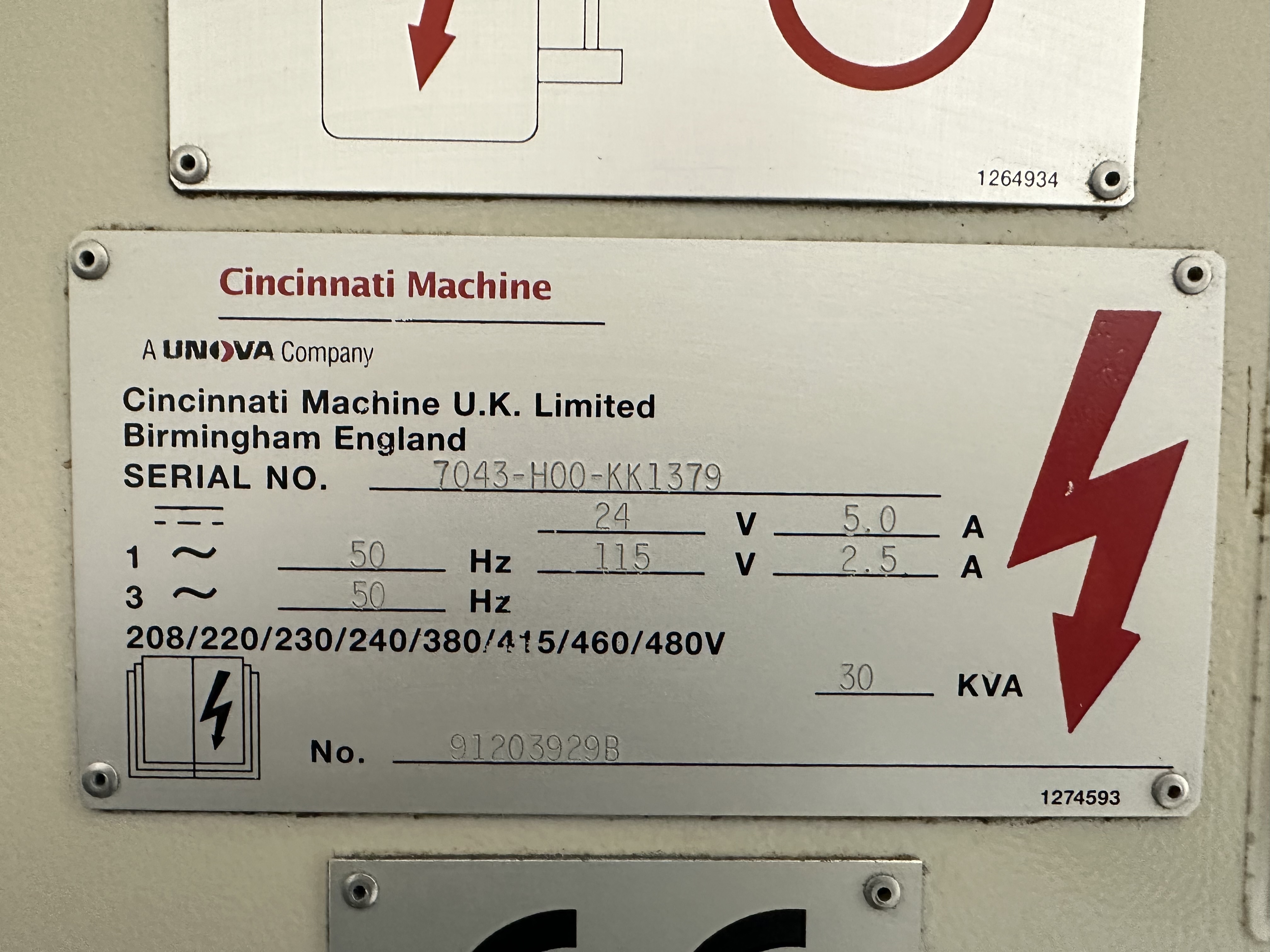 Cincinnati Arrow VMC 750 Vertical Machining Centre (2000)