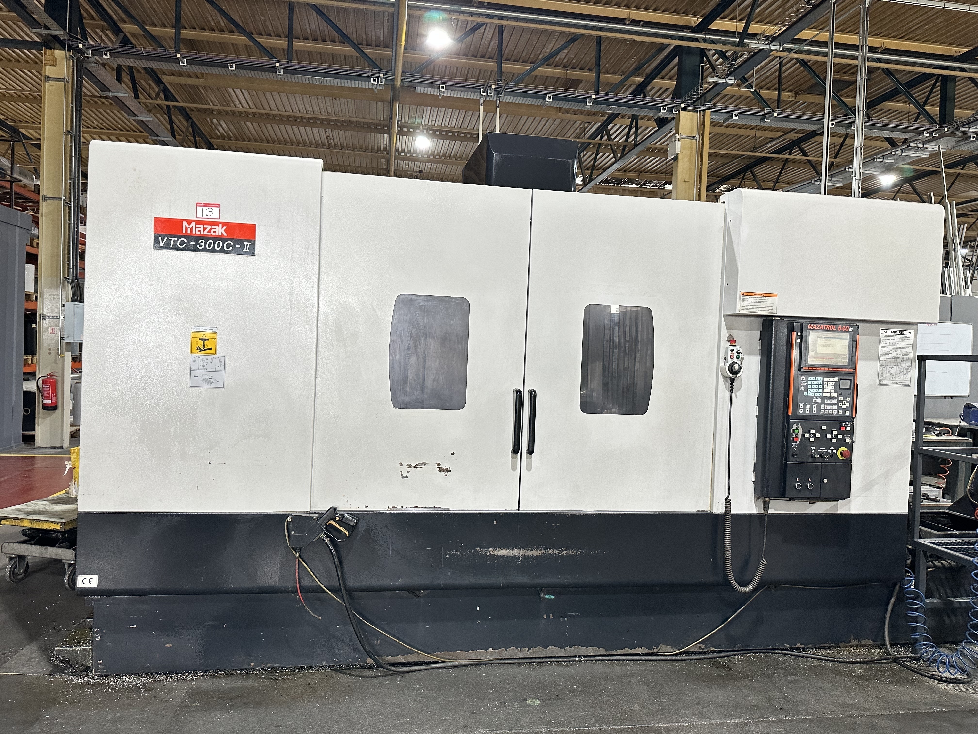 Mazak VTC-300C-II CNC Vertical Machining Centre. (2007)