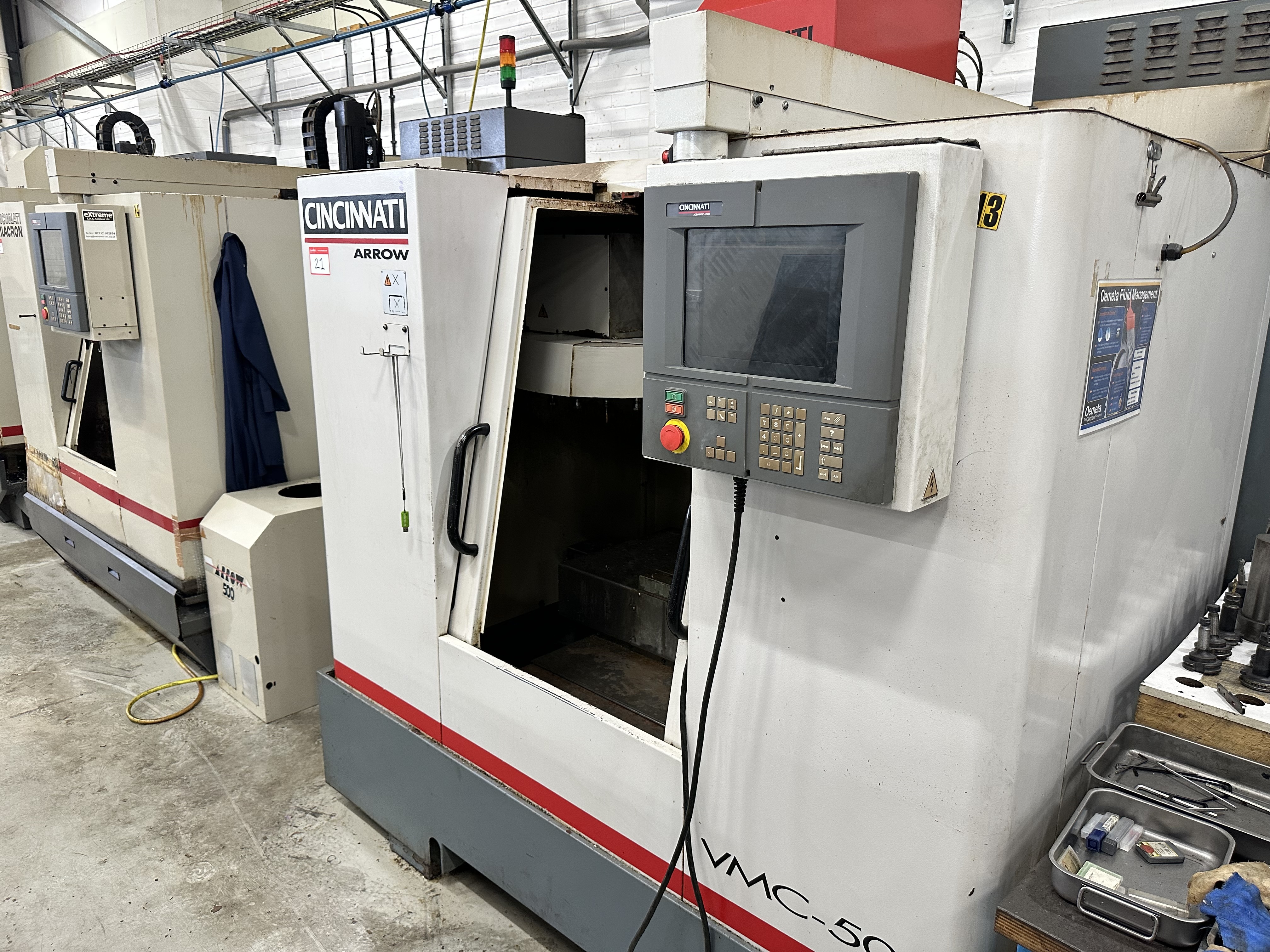Cincinnati Arrow CNC Vertical Milling Machine with Acramatic A2100 Control