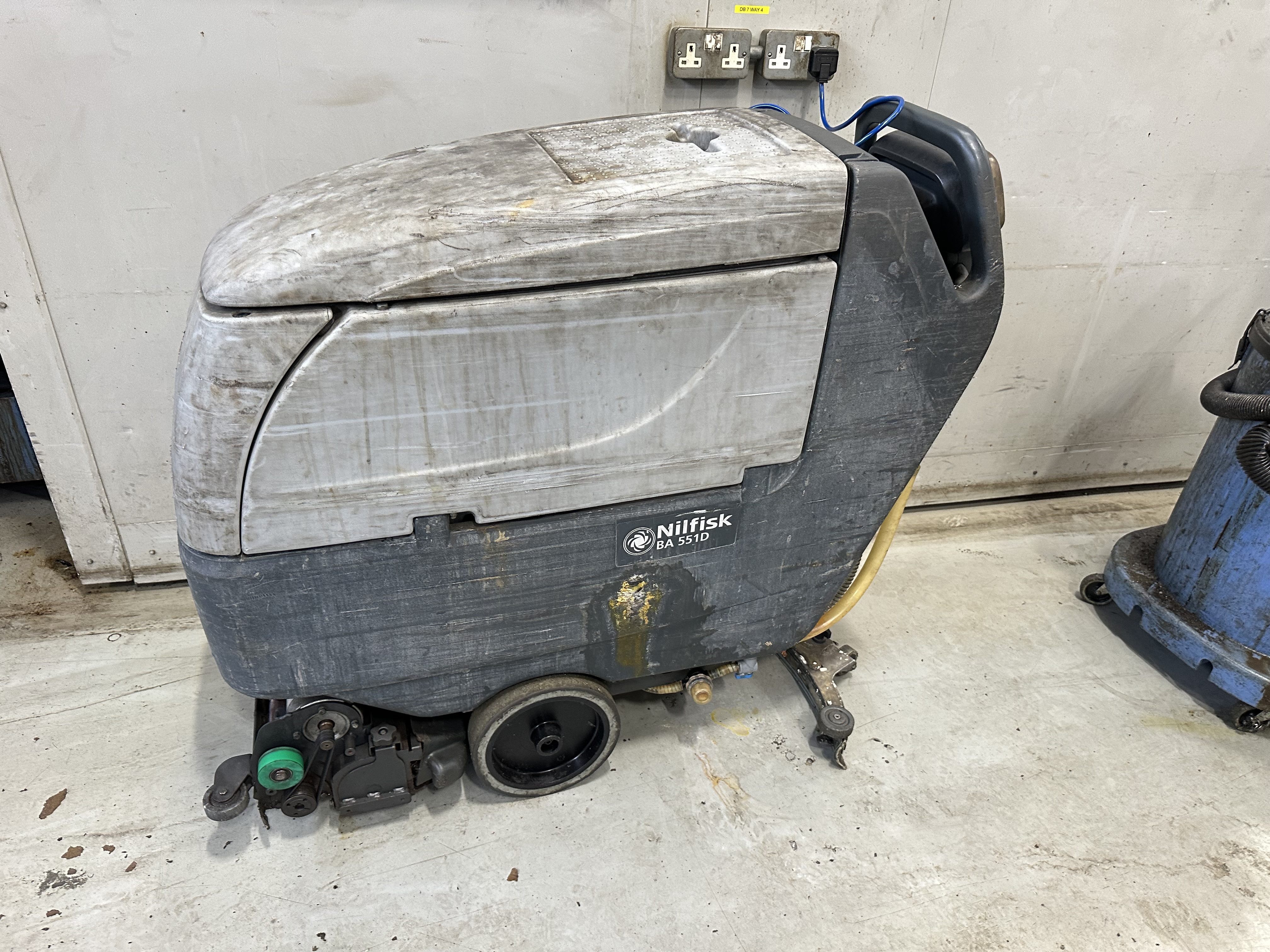 Nilfisk Bassid Floor Scrubber/Dryer
