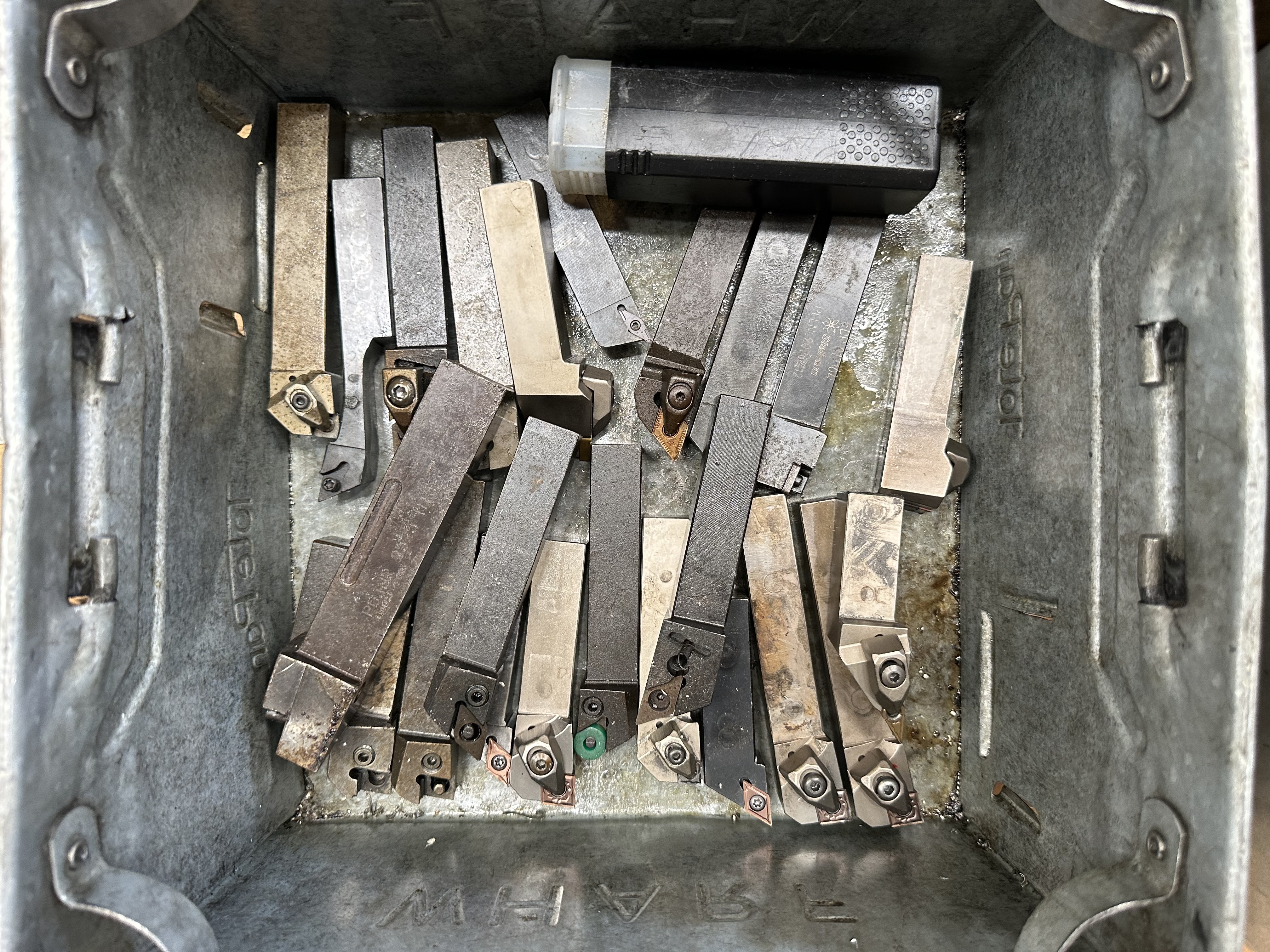 Selection of Lathe Tooling