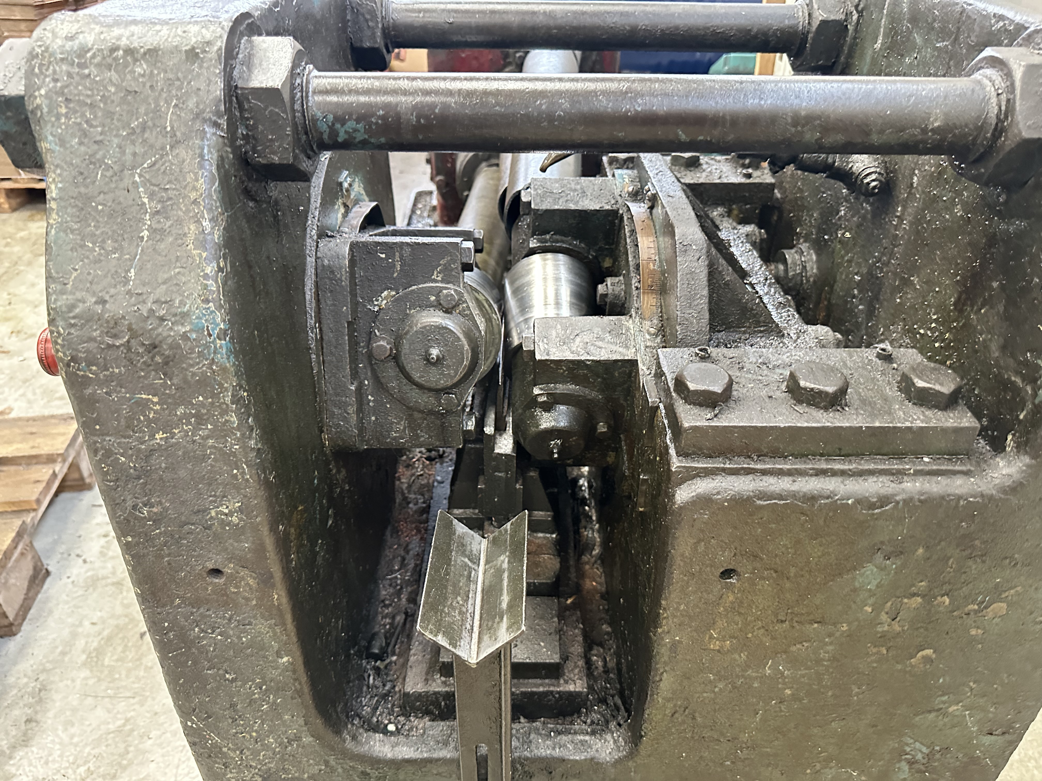 WHA Robertson Bar & Tube Straightener