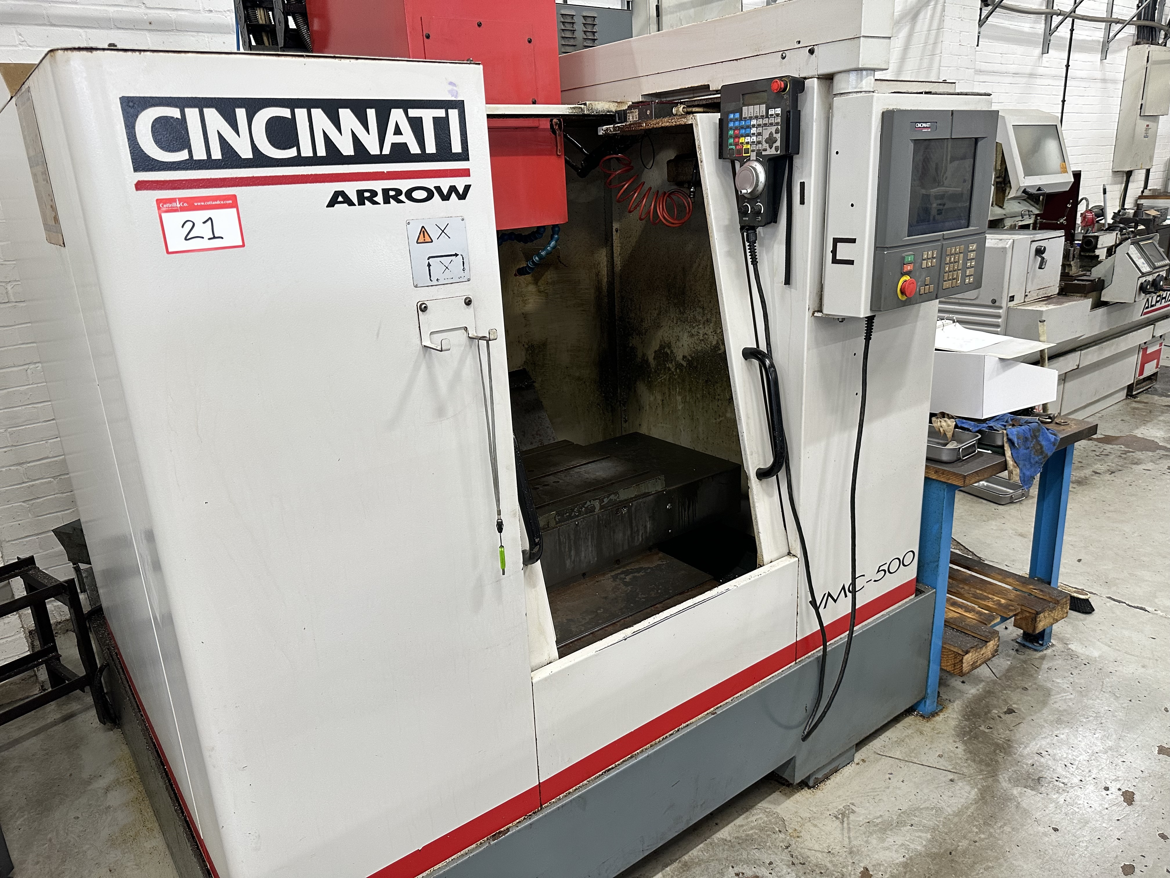 Cincinnati Arrow CNC Vertical Milling Machine with Acramatic A2100 Control