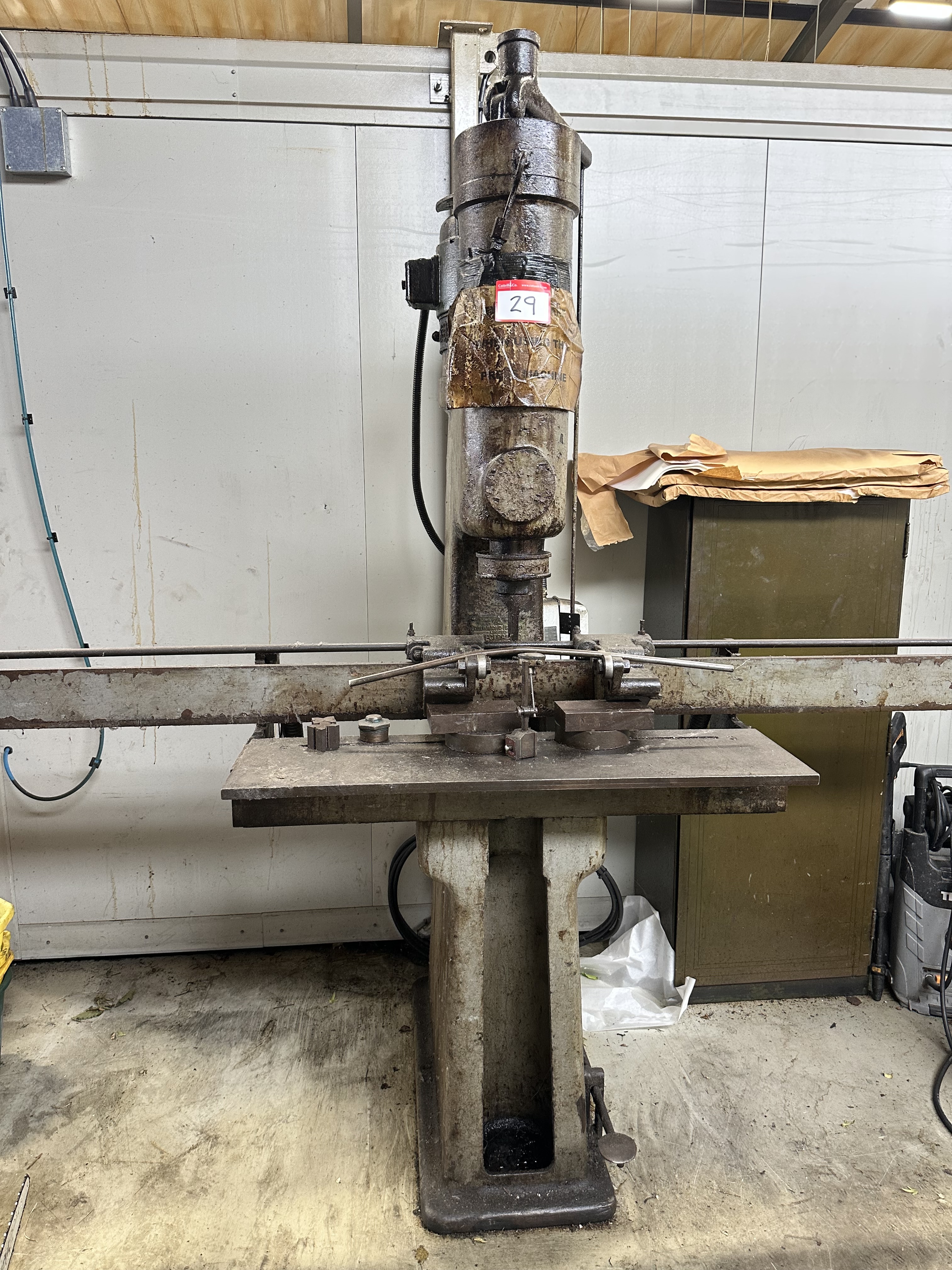 Drummond Bar Straightener, Roller Type Bar Holder, Foot Pedal Operation