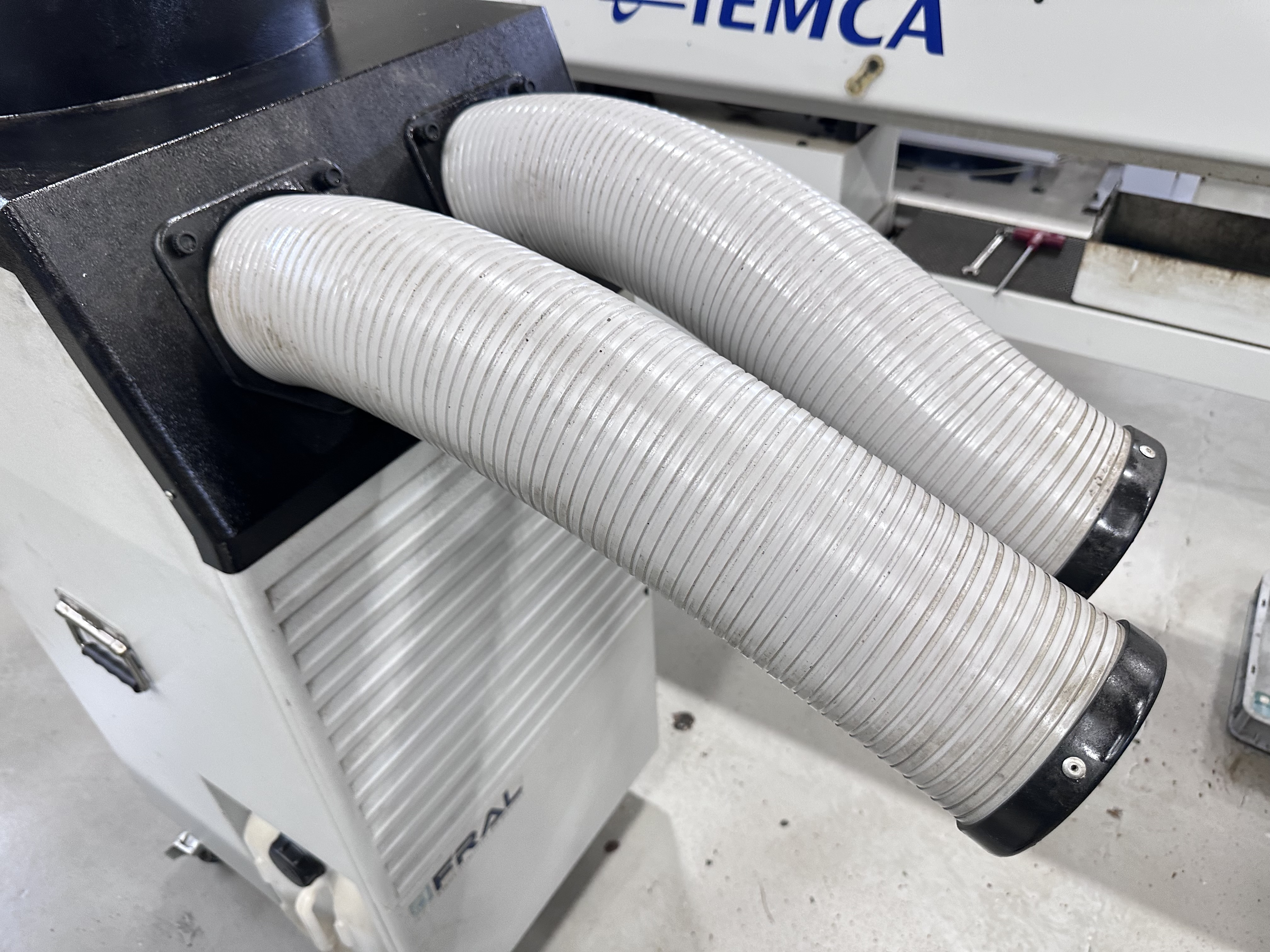 Fral FSC 25.1008 Portable Air Conditioning Unit. (2019)
