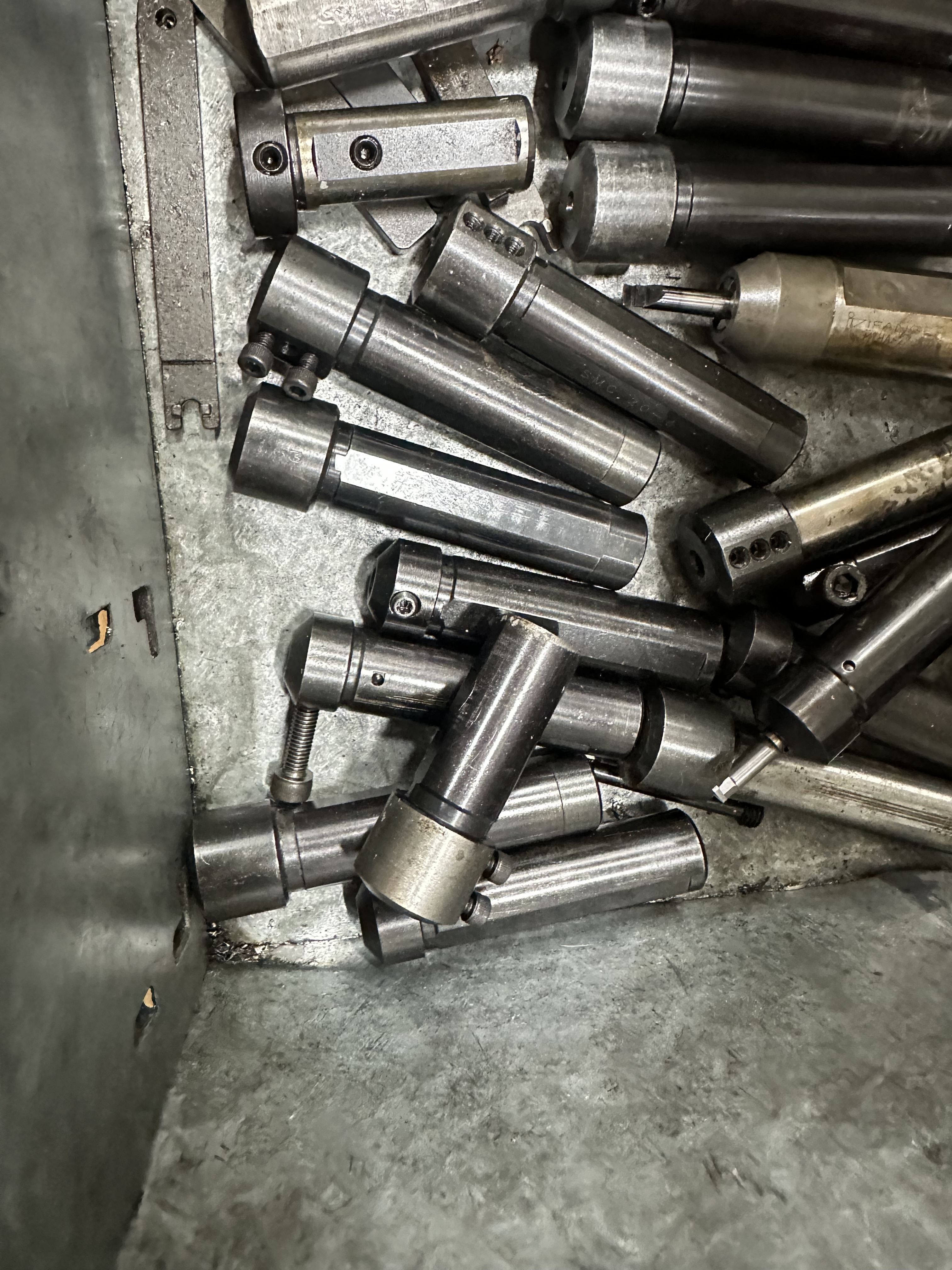 Selection of Grooving Tool Holders