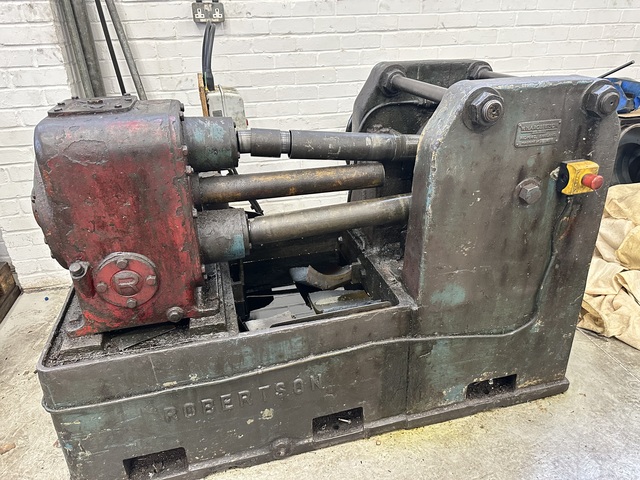 WHA Robertson Bar & Tube Straightener